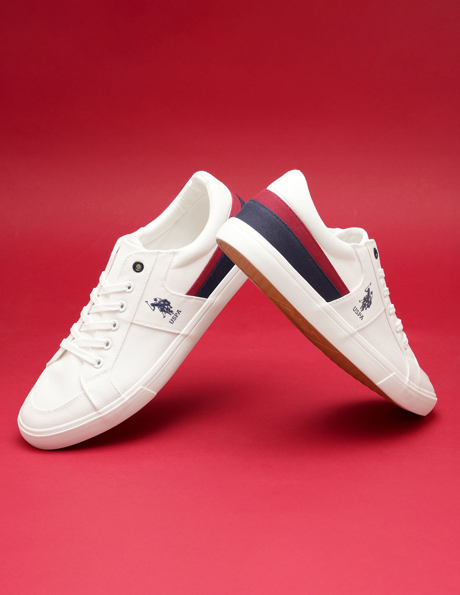 men-off-white-canvas-lace-up-clarkin-sneakers-u-s-polo-assn-india