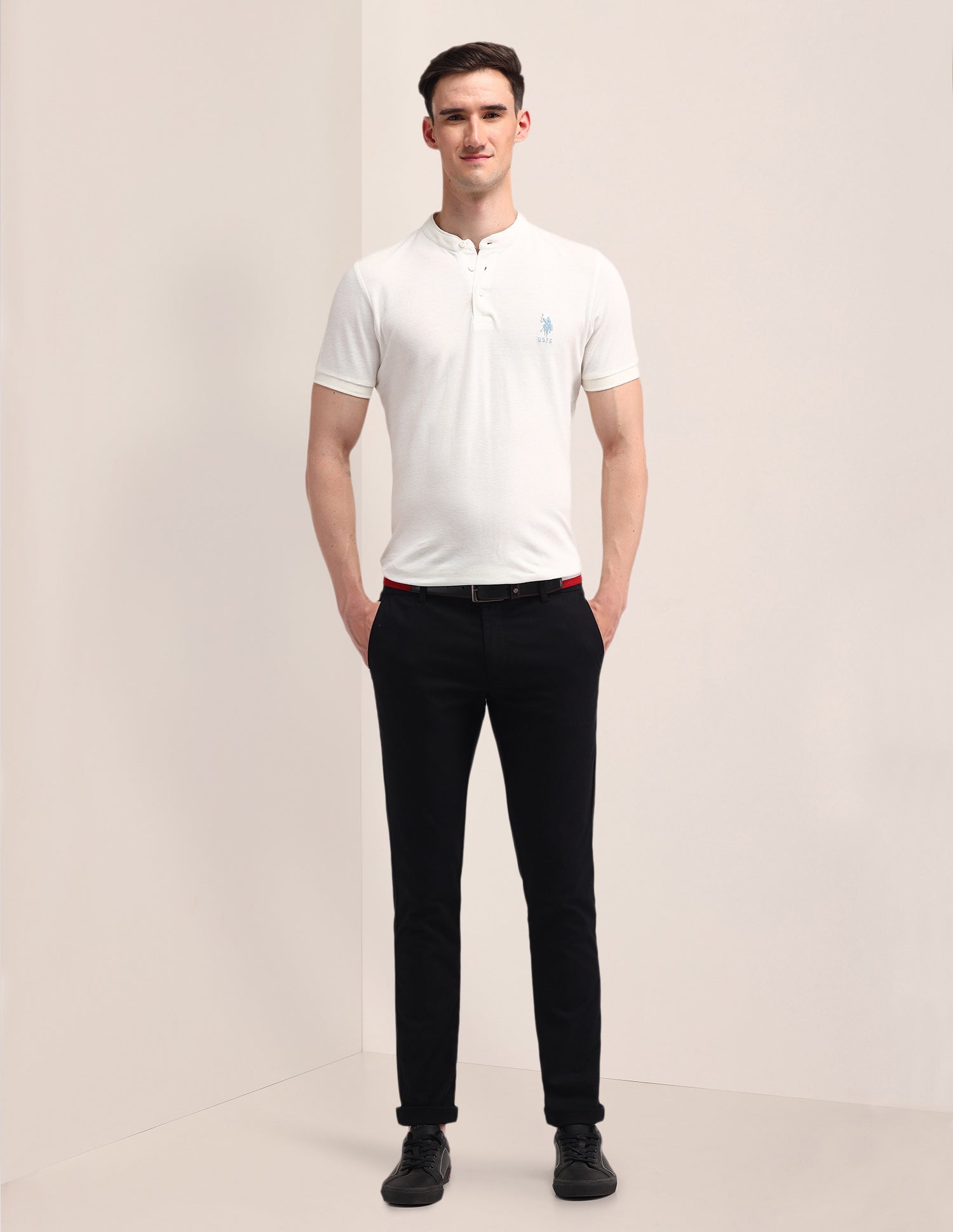 Austin Slim Fit Flat Front Trousers Black - U.S. Polo Assn. India | Large