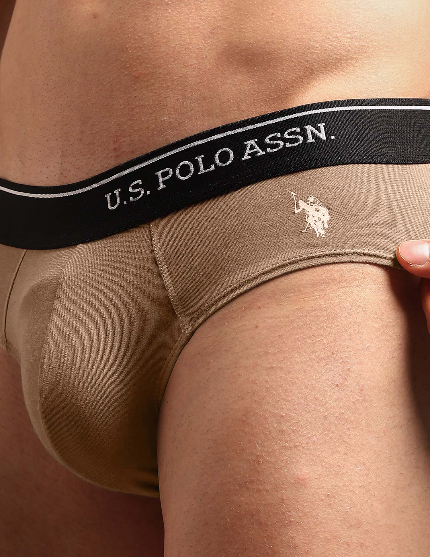 Cotton Stretch Breathable OEB18 Briefs - Pack Of 2 Uspa Black and Coco Cream - U.S. POLO ASSN. | Large