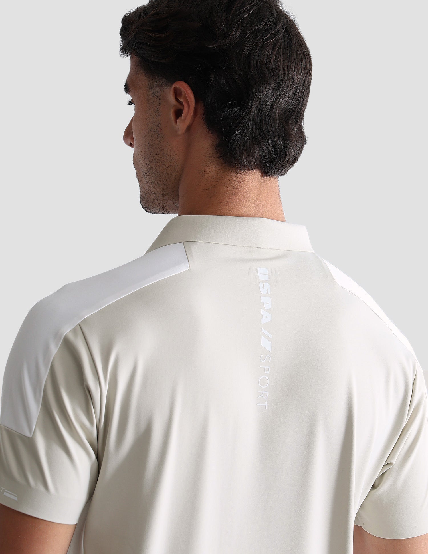 Colorblocked Active Polo Shirt Beige - U.S. POLO ASSN. | Large