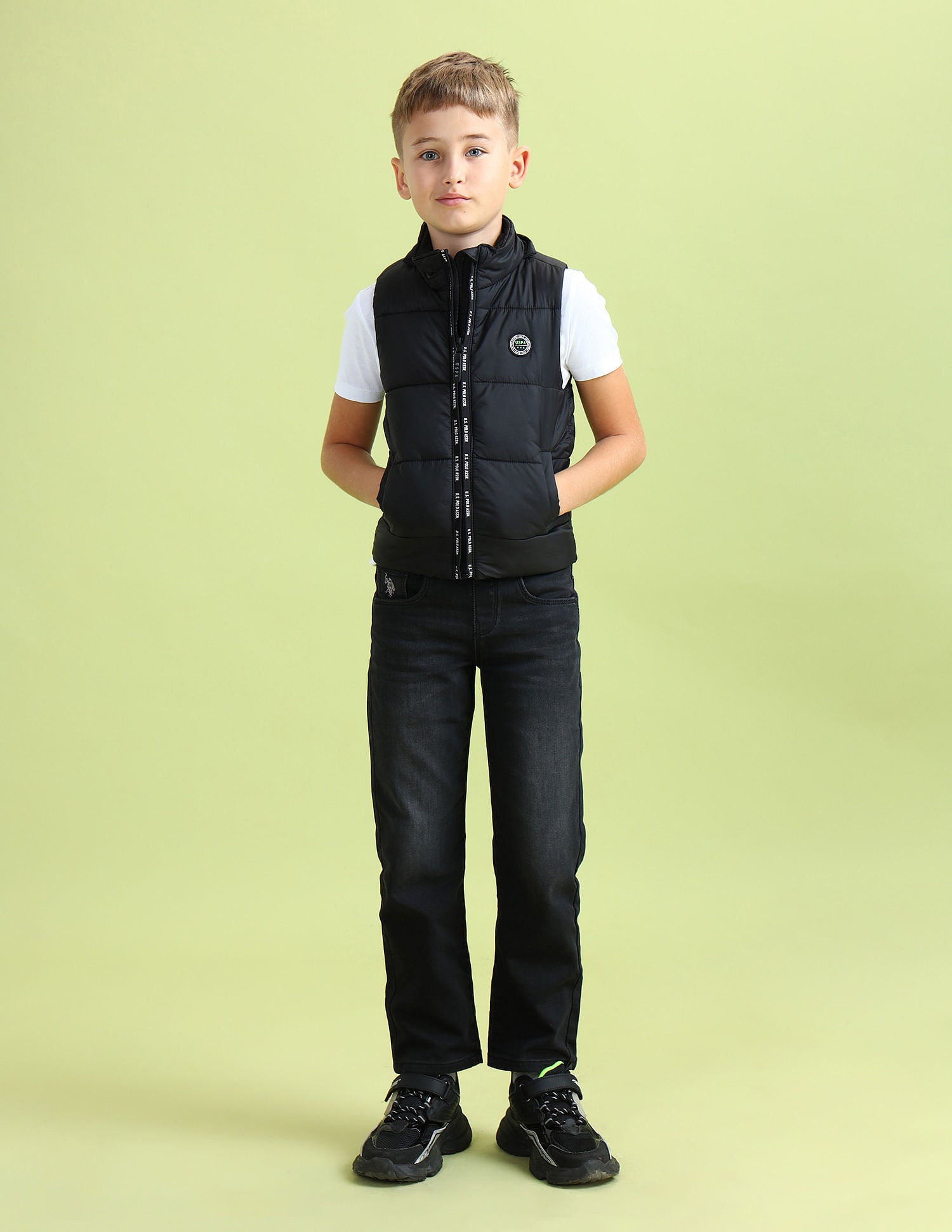 Boys Hooded Gilet Jacket Black - U.S. POLO ASSN. | Large