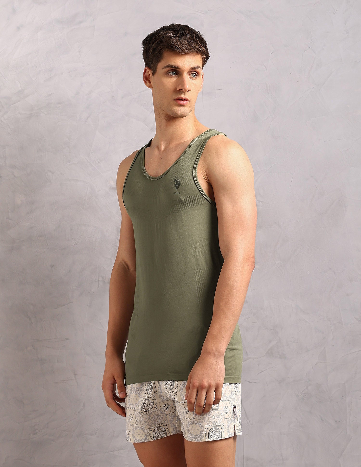 Moisture Absorbent Stretch Fit AV001 Vest - Pack Of 1 Olive - U.S. Polo Assn. India | Large