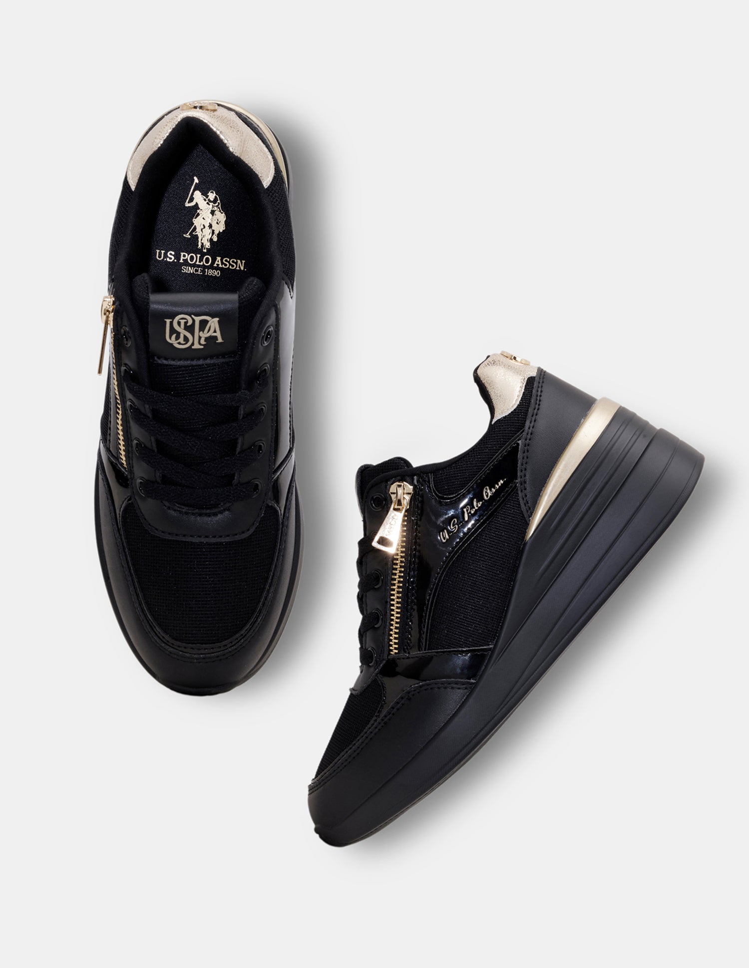 Women Liora Round Toe Textured Sneakers