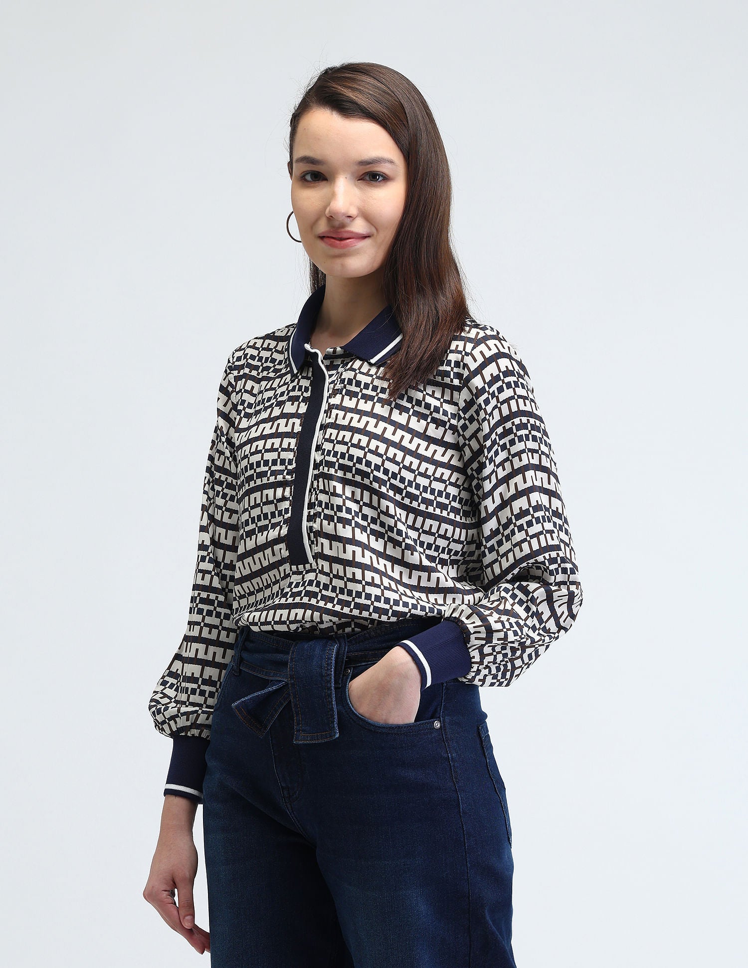 Polo Color Geometric Printed Top