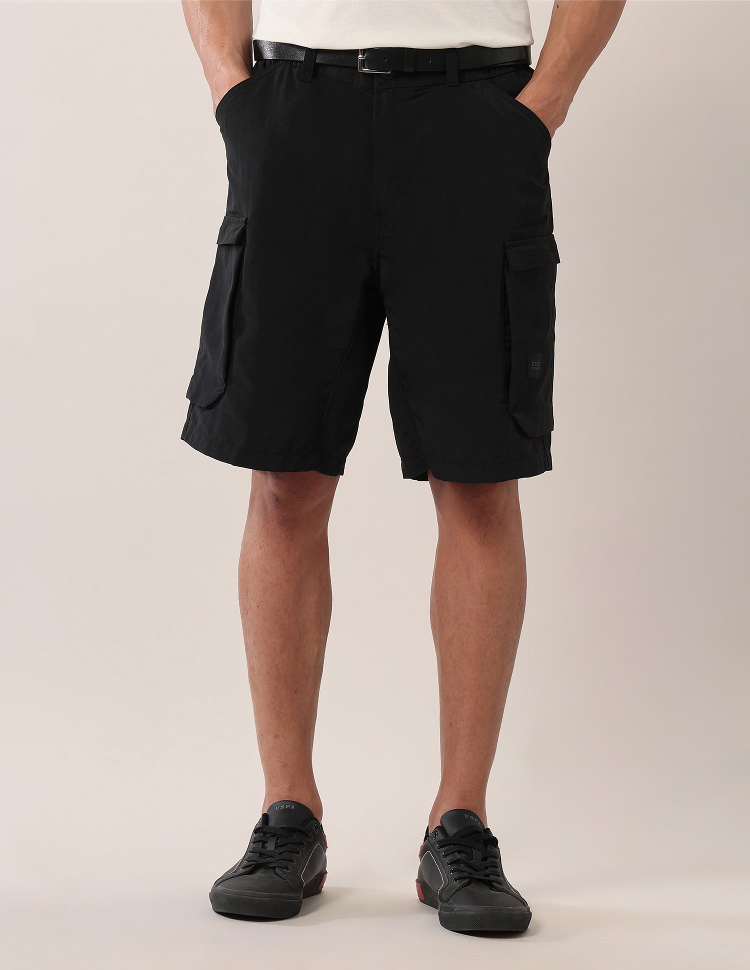 Solid Regular Fit Cargo Shorts