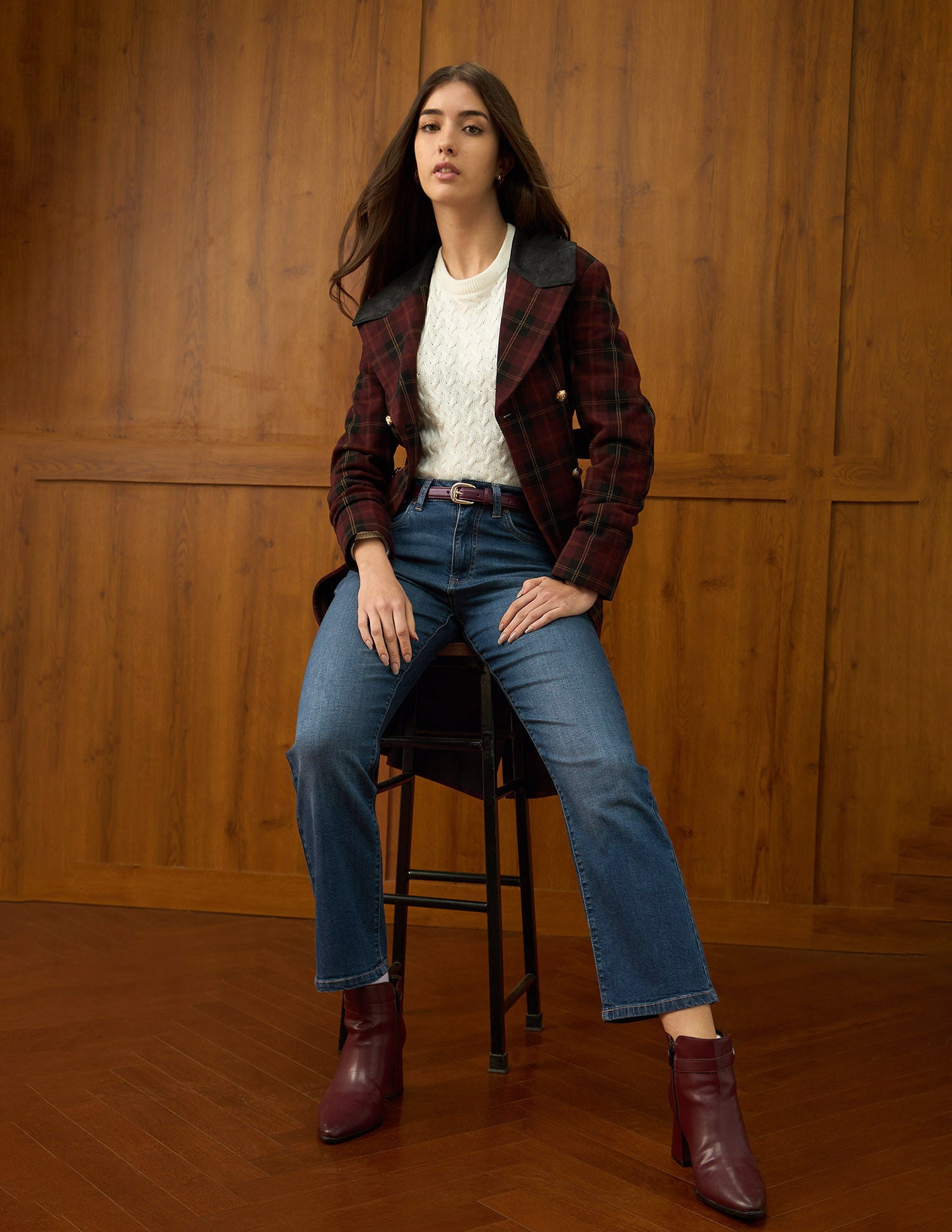 High Rise Straight Fit