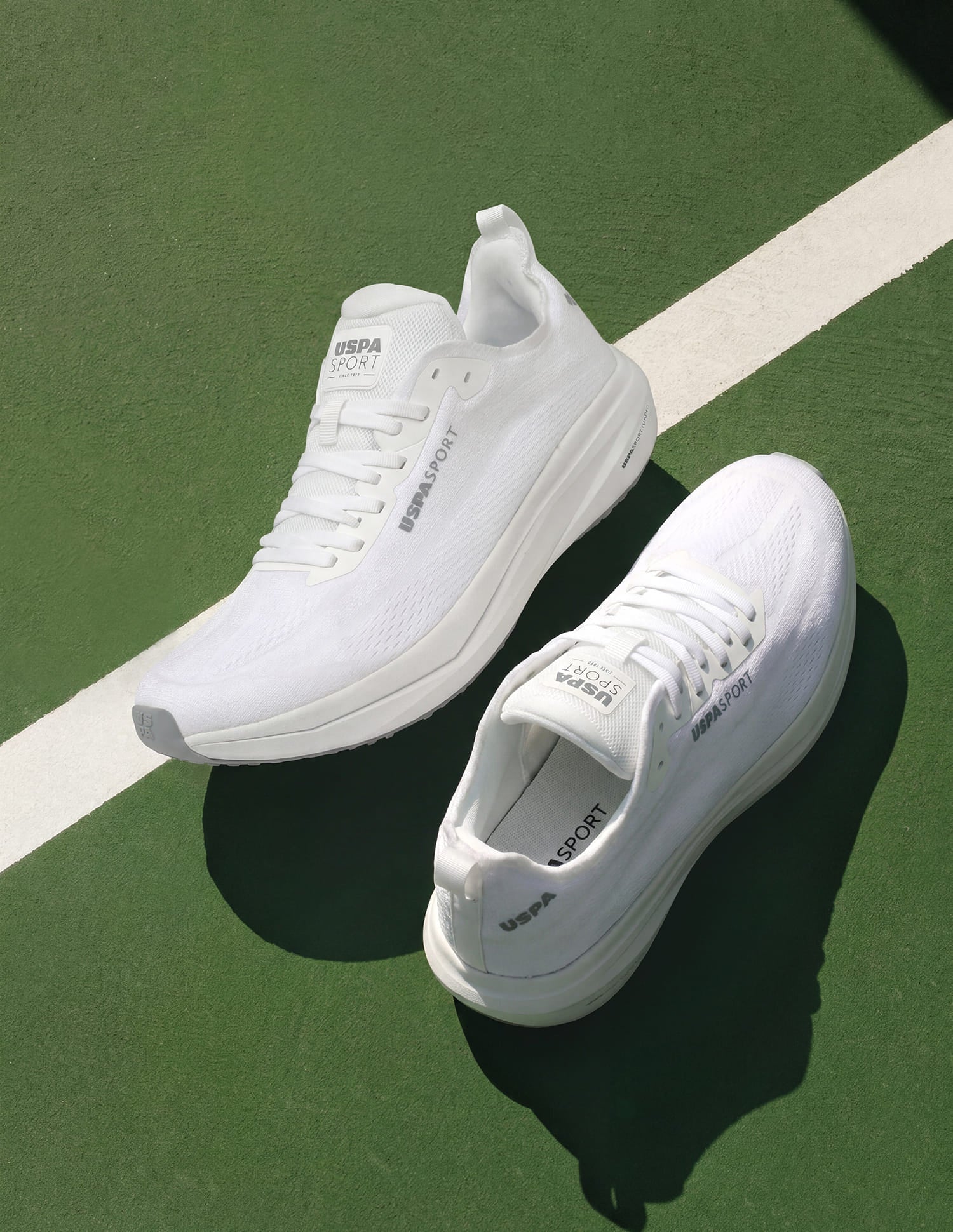 Round Toe Field Pro 4 Sneakers White - U.S. Polo Assn. India | Large