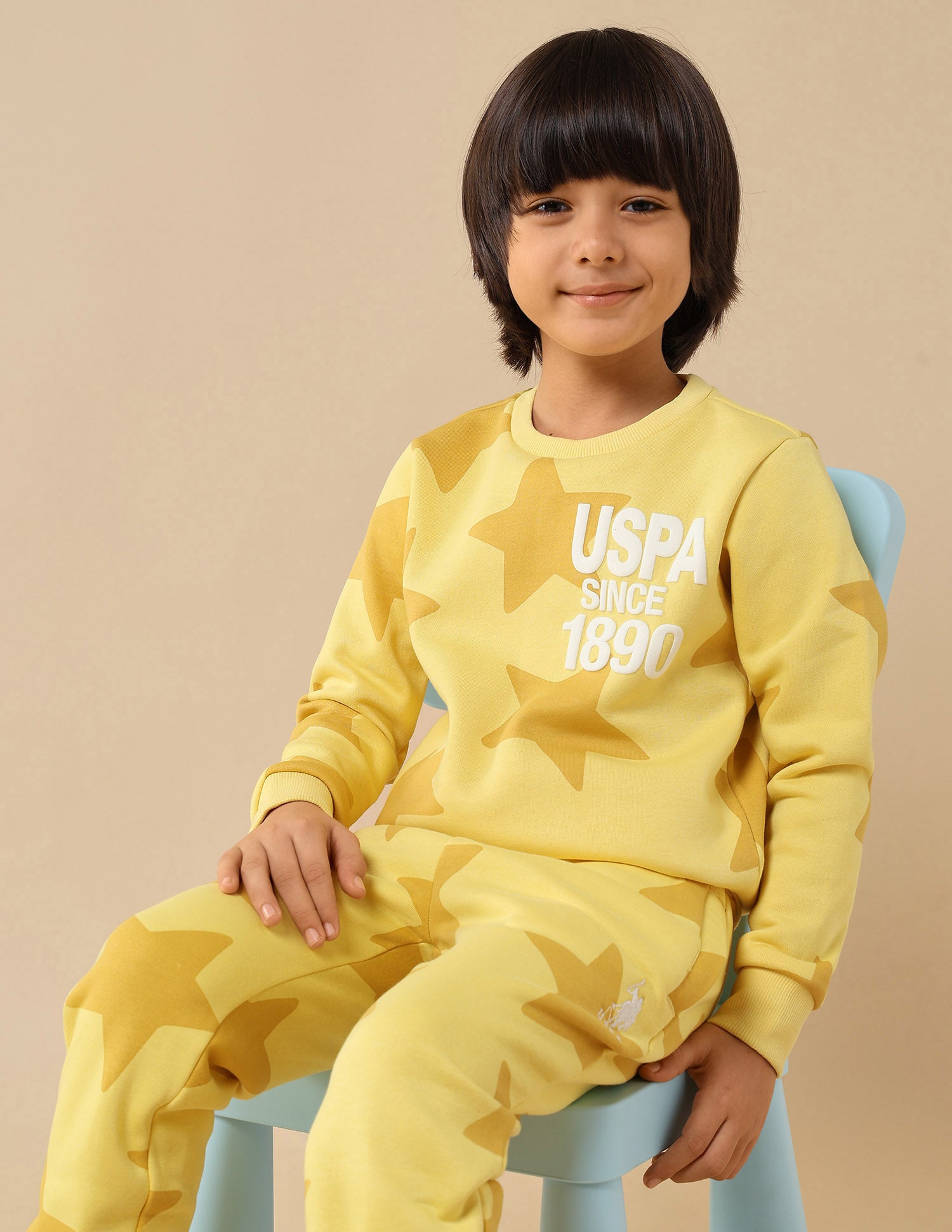 Boys Geometric Starred Regular Fit Sweatshirt