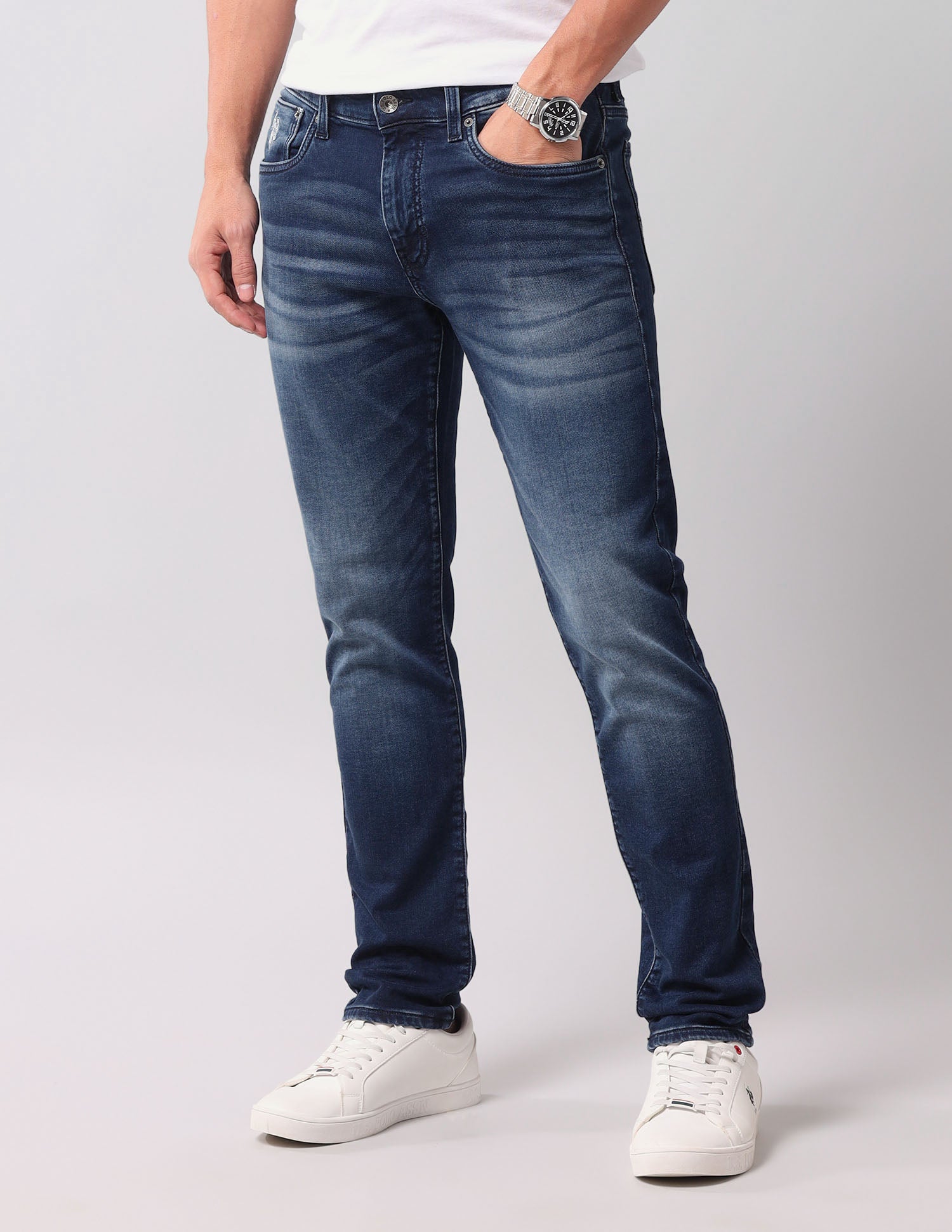 Brandon Slim Tapered Fit Blue Jeans