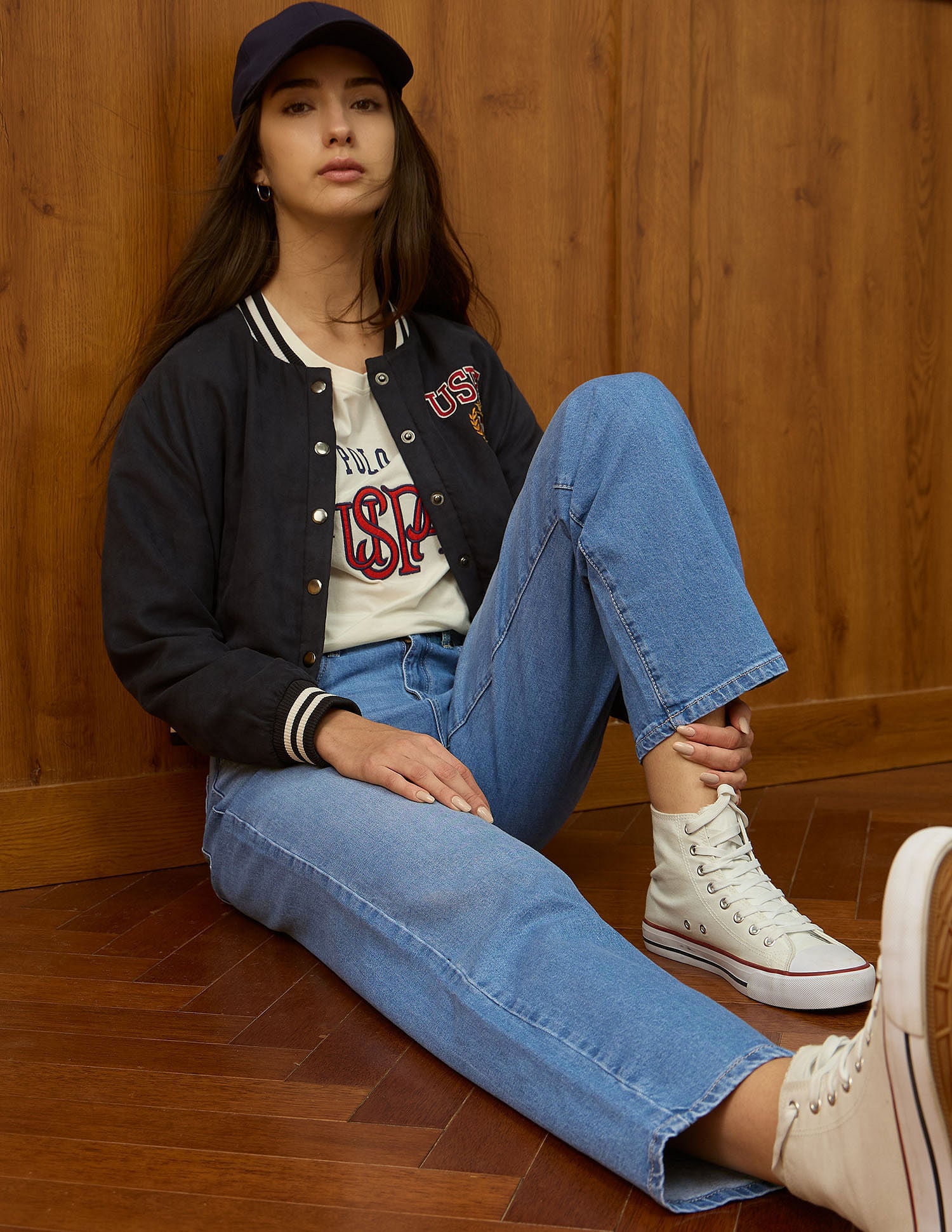 High Rise Straight Fit Jeans