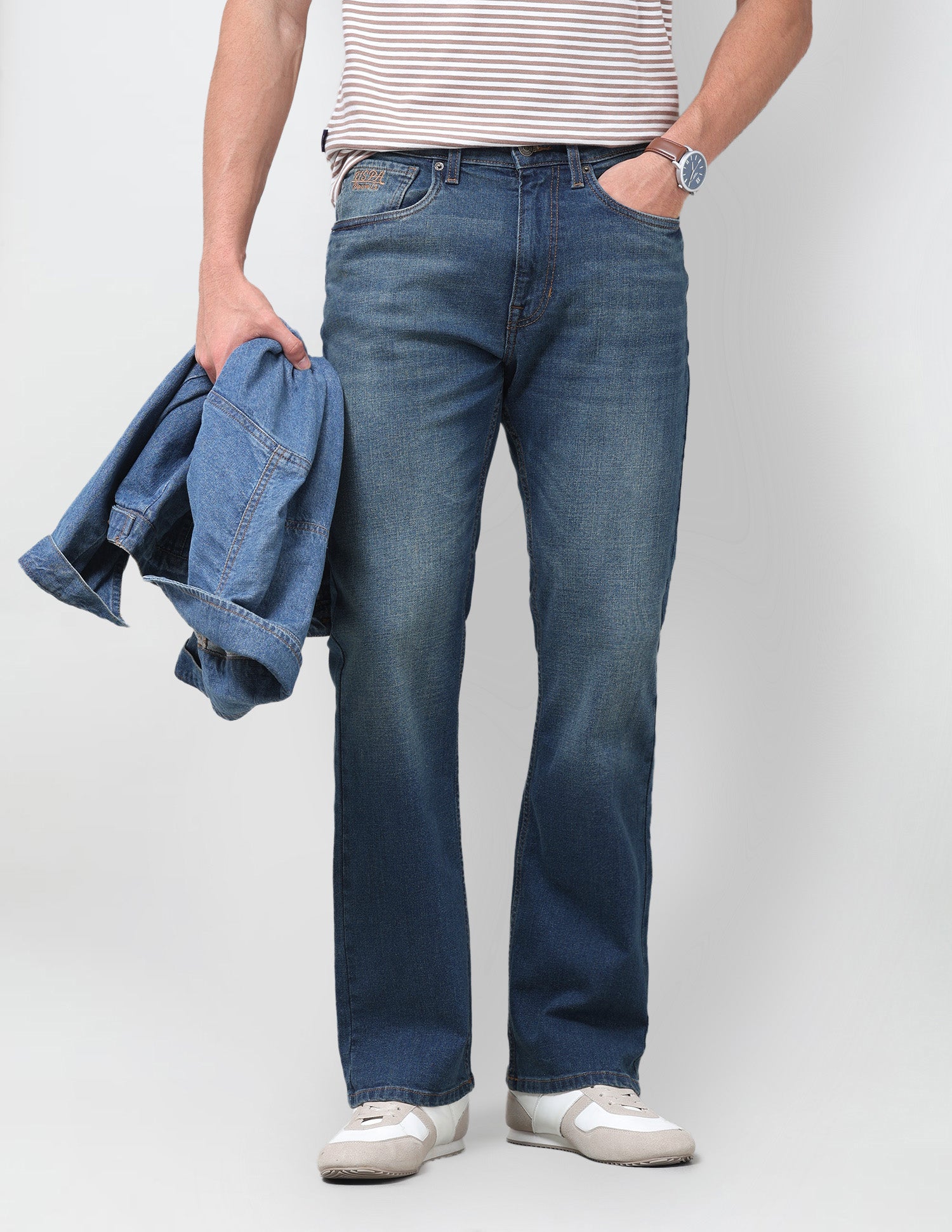 Connor Bootcut Fit Blue Jeans