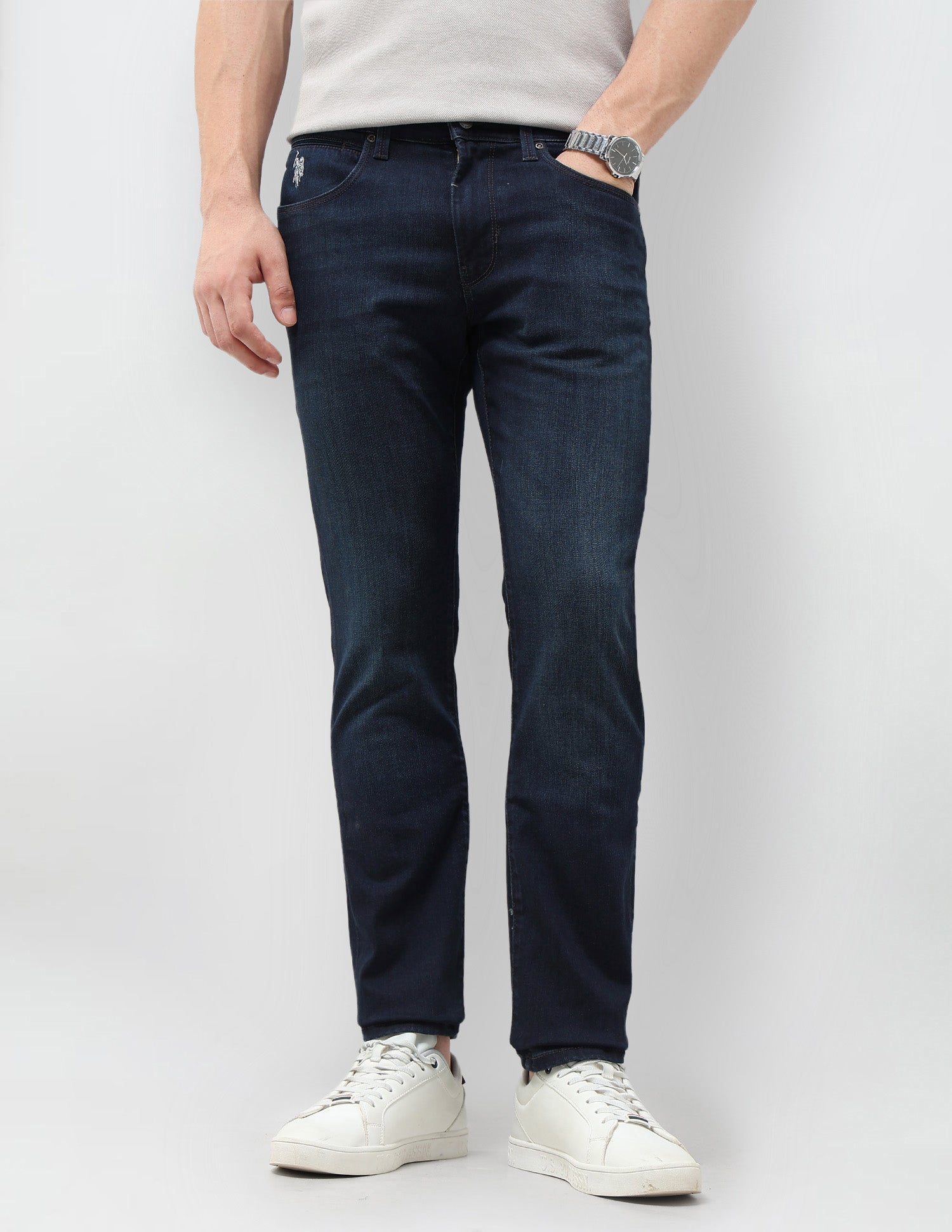 Brandon Slim Tapered Fit Blue Jeans
