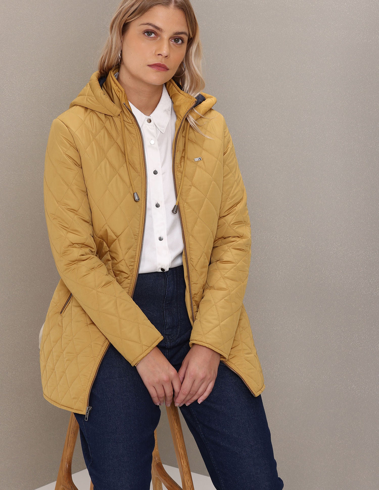 Solid High Neck Quilted Jacket