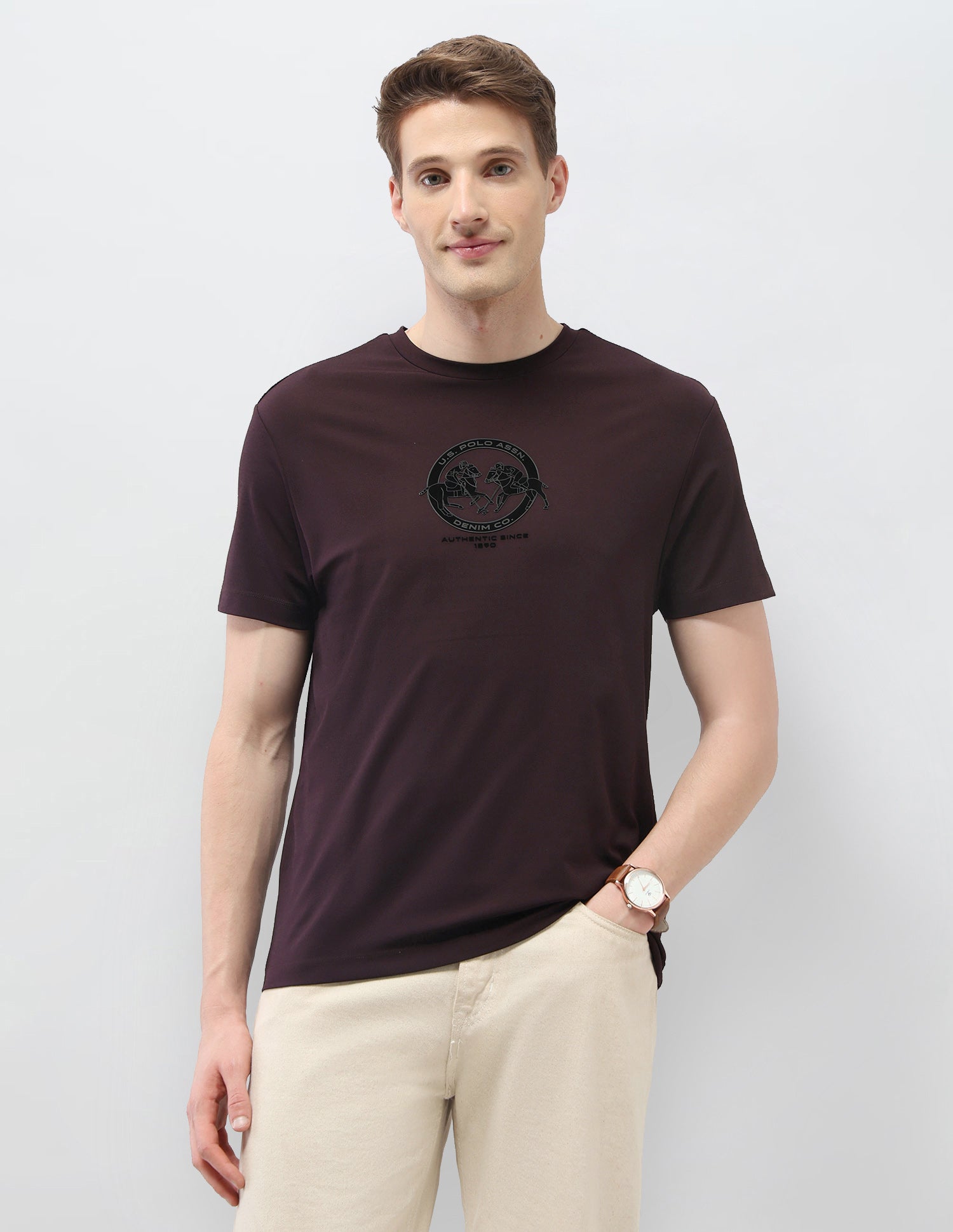 Solid Slim Fit Black & Gold T-Shirt