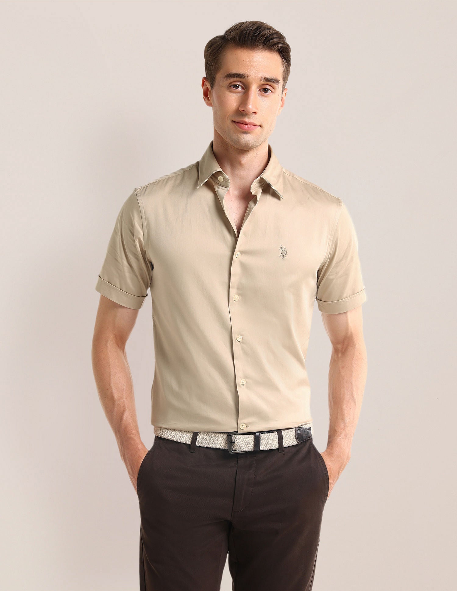Tailored Fit Solid Shirt