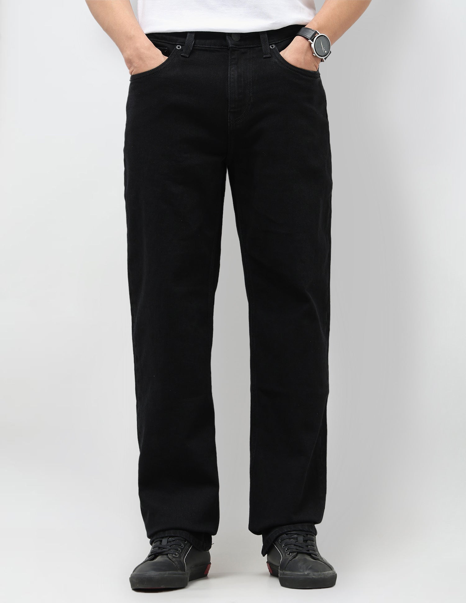 Shawn Relaxed Fit Black Jeans