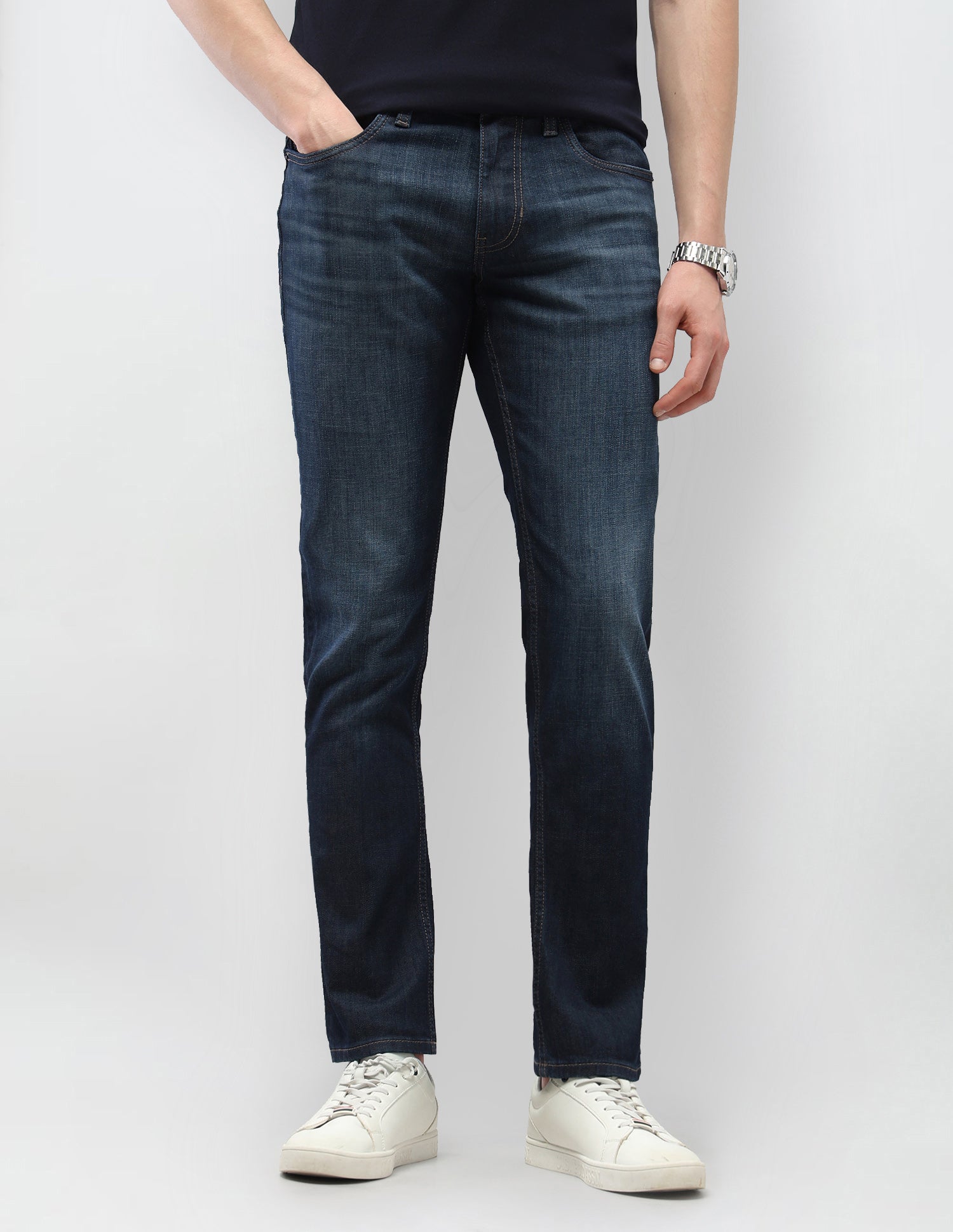 Brandon Slim Tapered Fit Blue Jeans