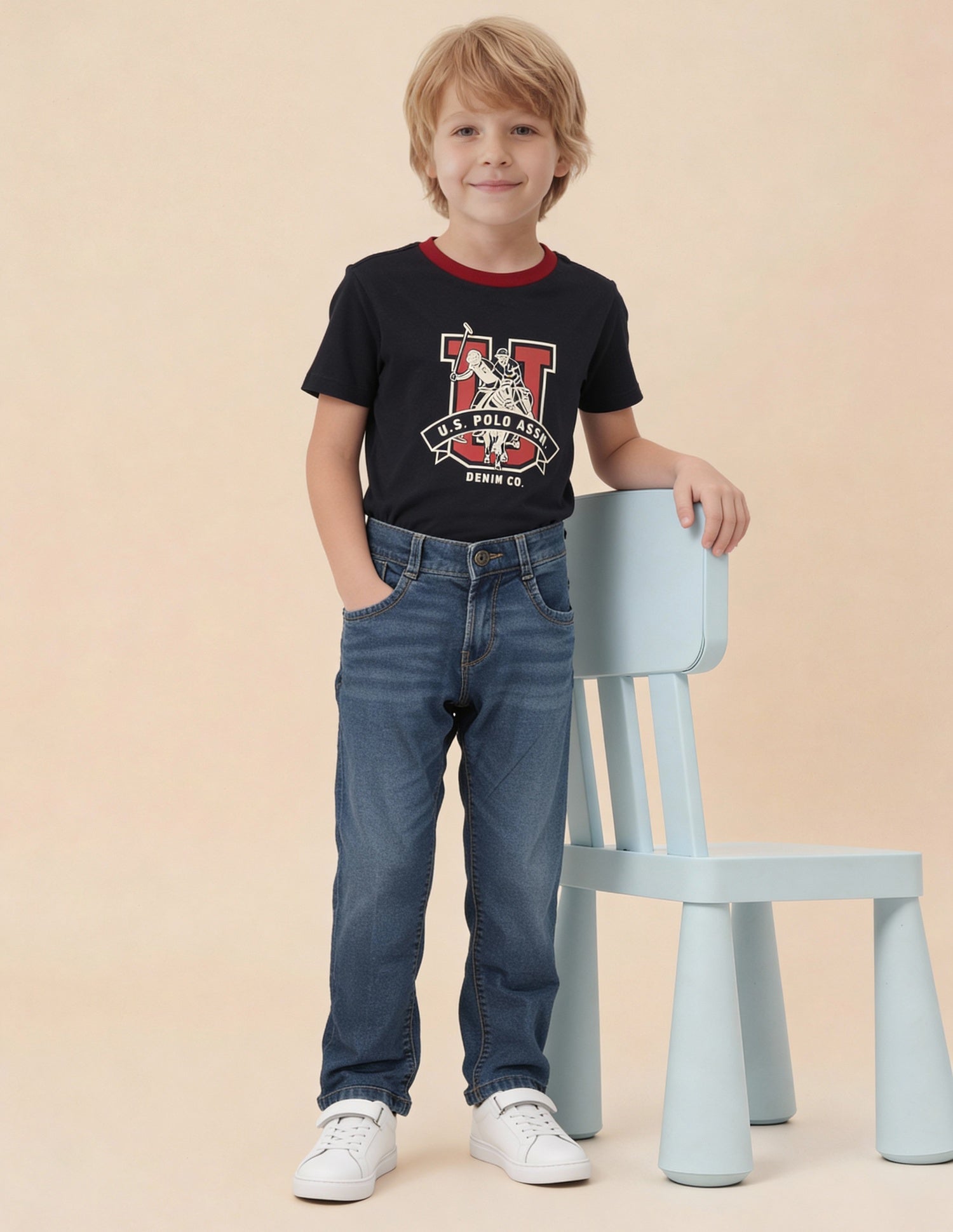 Relaxed Fit Whiskered Jeans