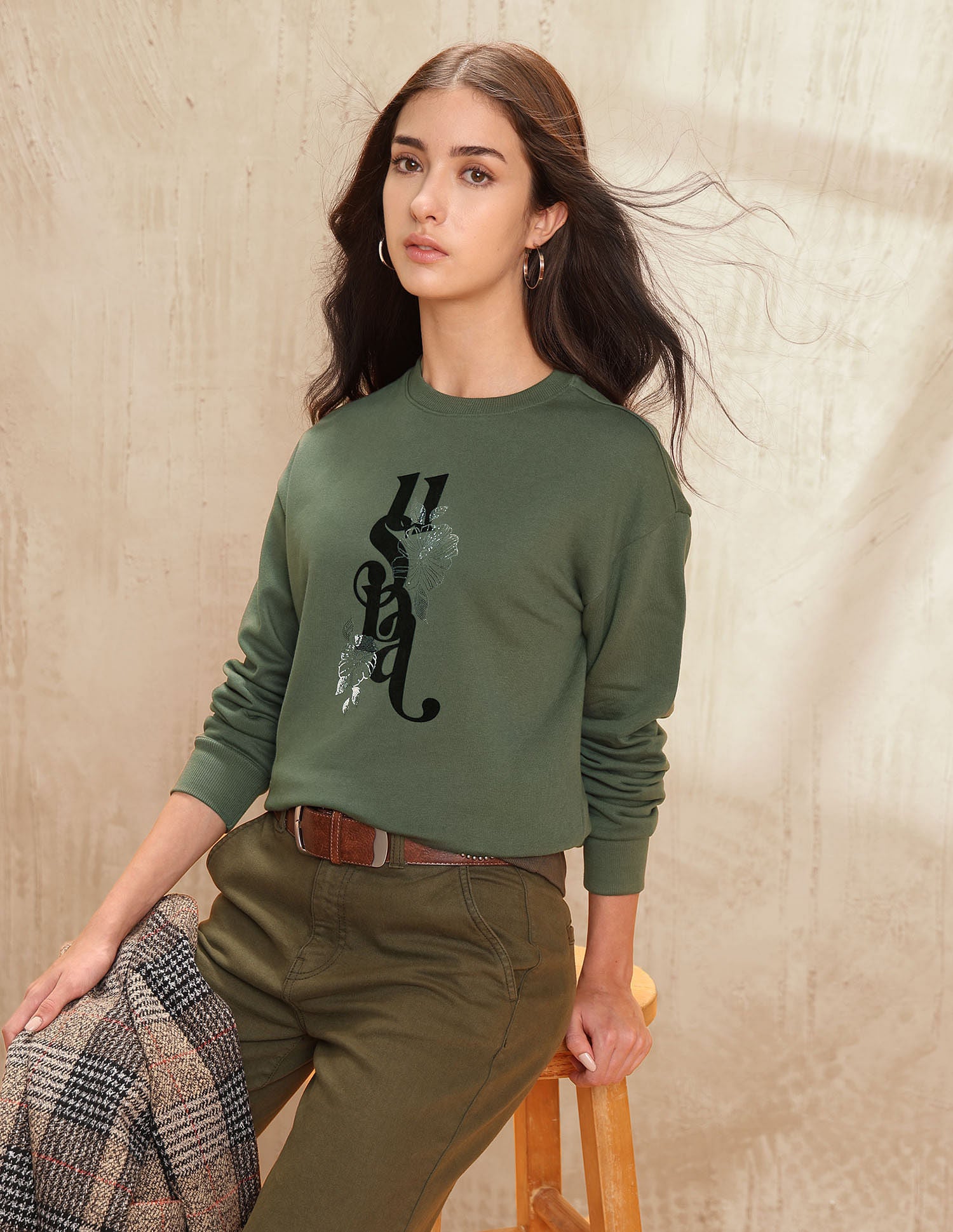 Drop Shoulder Brand Printed Sweatshirt