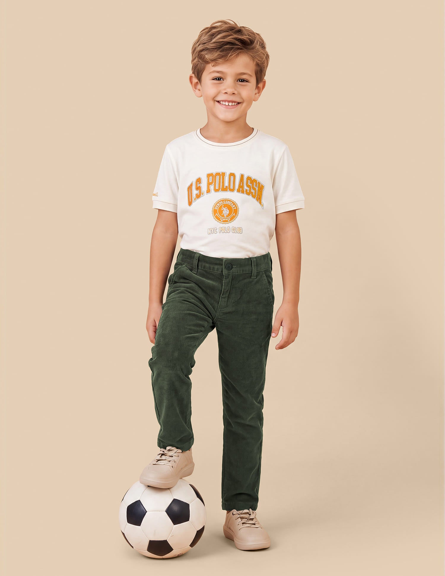 Corduroy Mid Rise Trousers Green - U.S. Polo Assn. India | Large