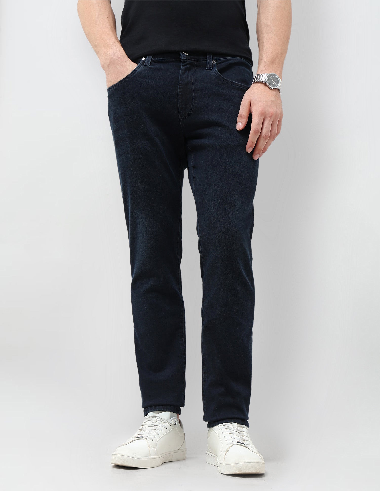 Brandon Slim Tapered Fit Blue Jeans