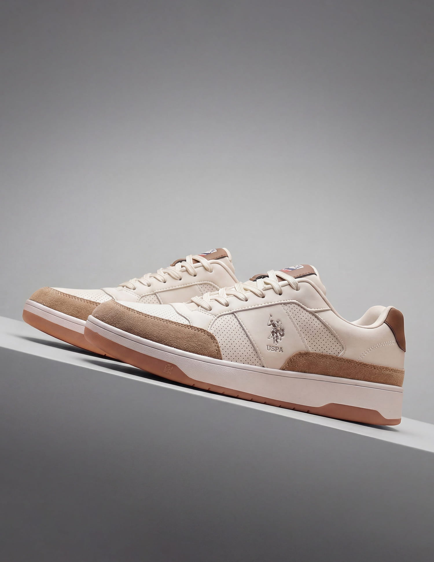 Men Colour Blocked Simon 2.0 Sneakers Beige - U.S. Polo Assn. India | Large