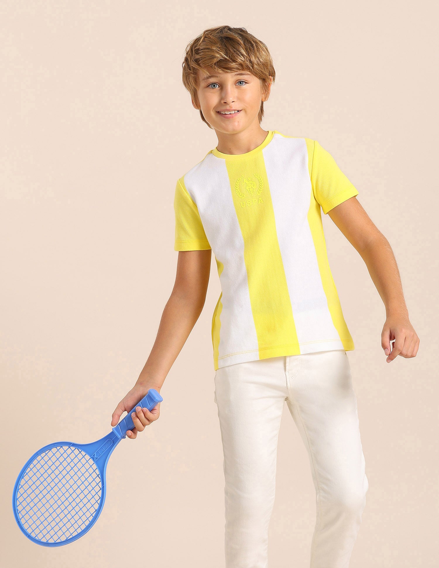 Boys Colorblocked Regular Fit T-Shirt