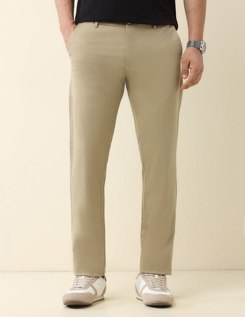 Chinos