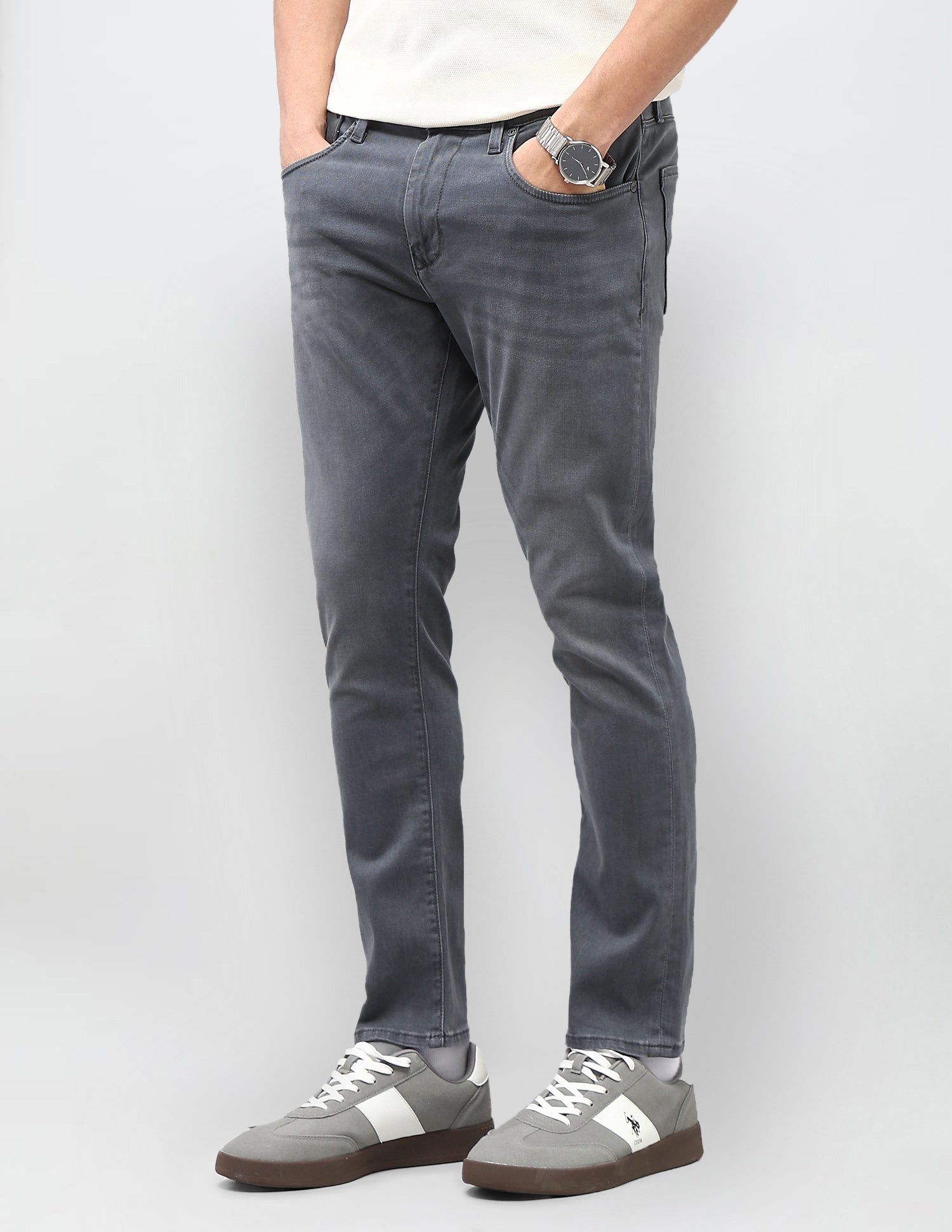 Henry Tapered Fit Whiskered  Jeans