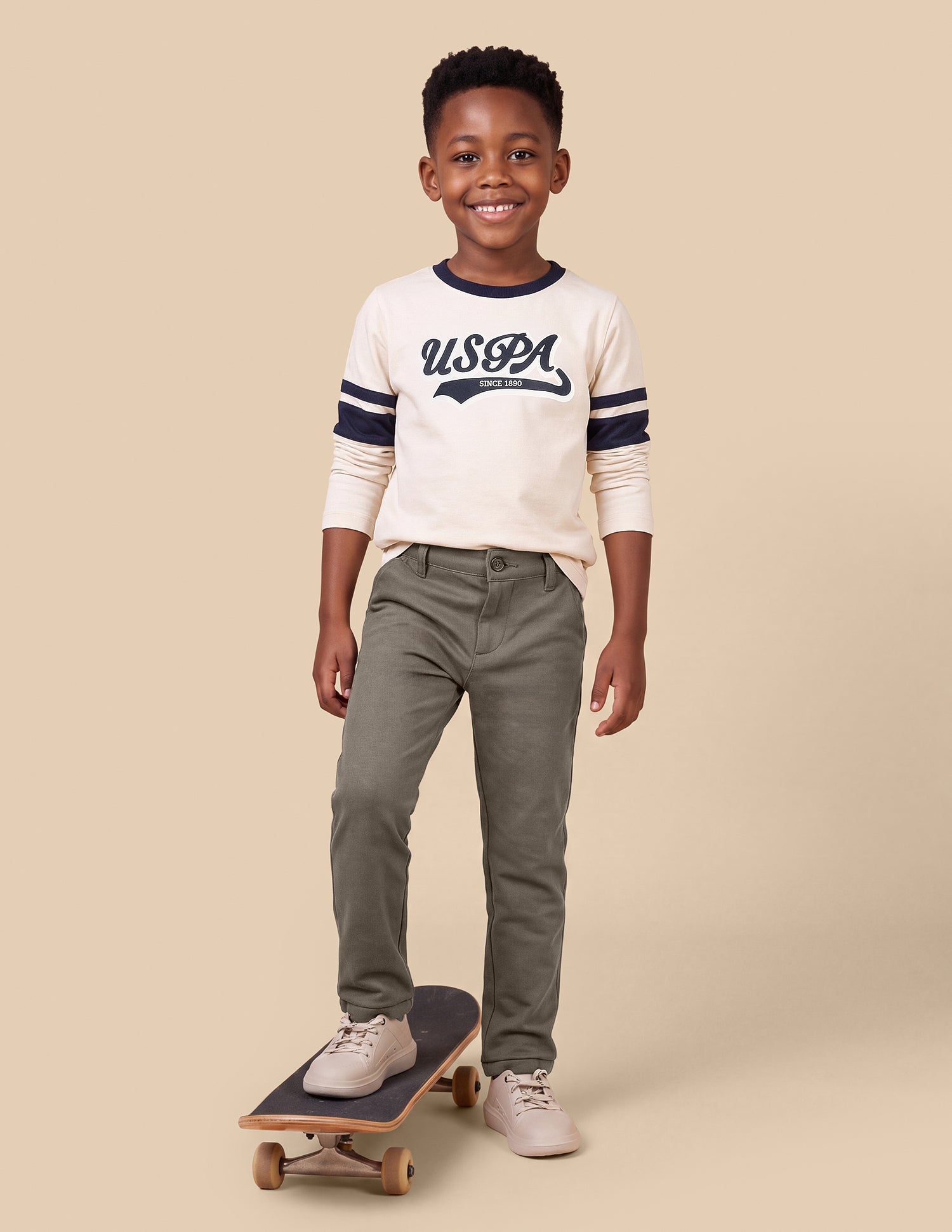 Solid Slim Fit Trousers Brown - U.S. Polo Assn. India | Large