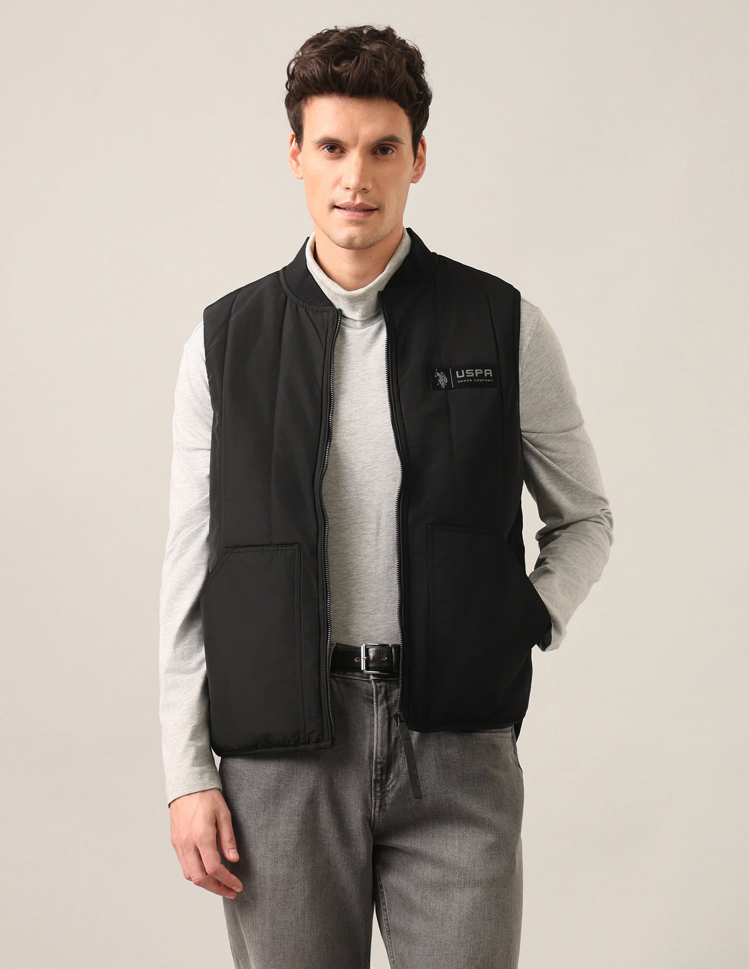 Colour blocked Regular Fit Jacket