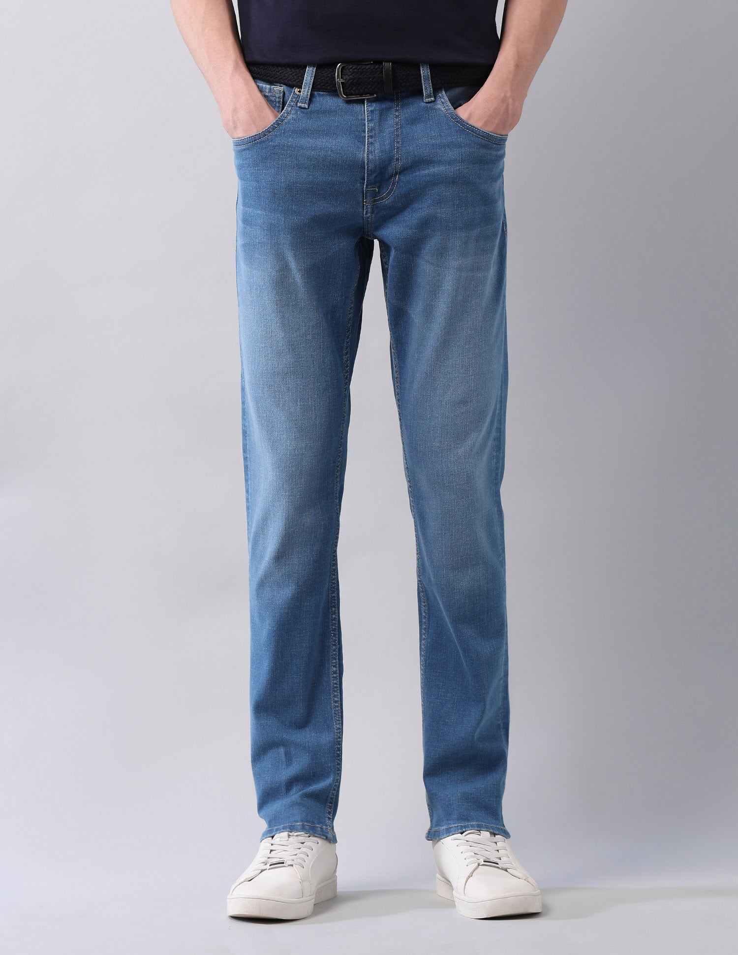 Brandon Slim Tapered Fit Blue Jeans Blue - U.S. Polo Assn. India | Large