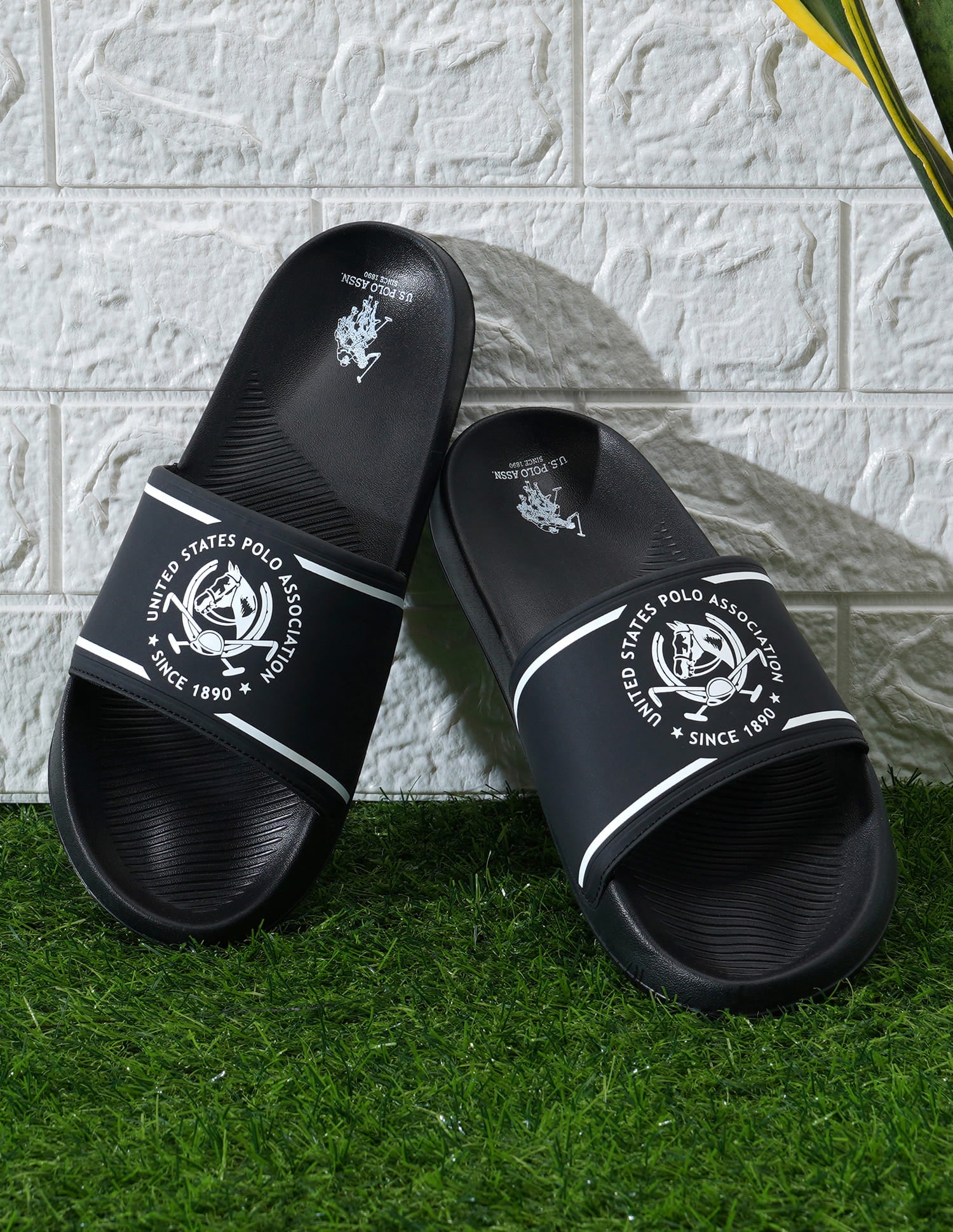 Men Brand Print Zane 5.0 Slides Black - U.S. Polo Assn. India | Large