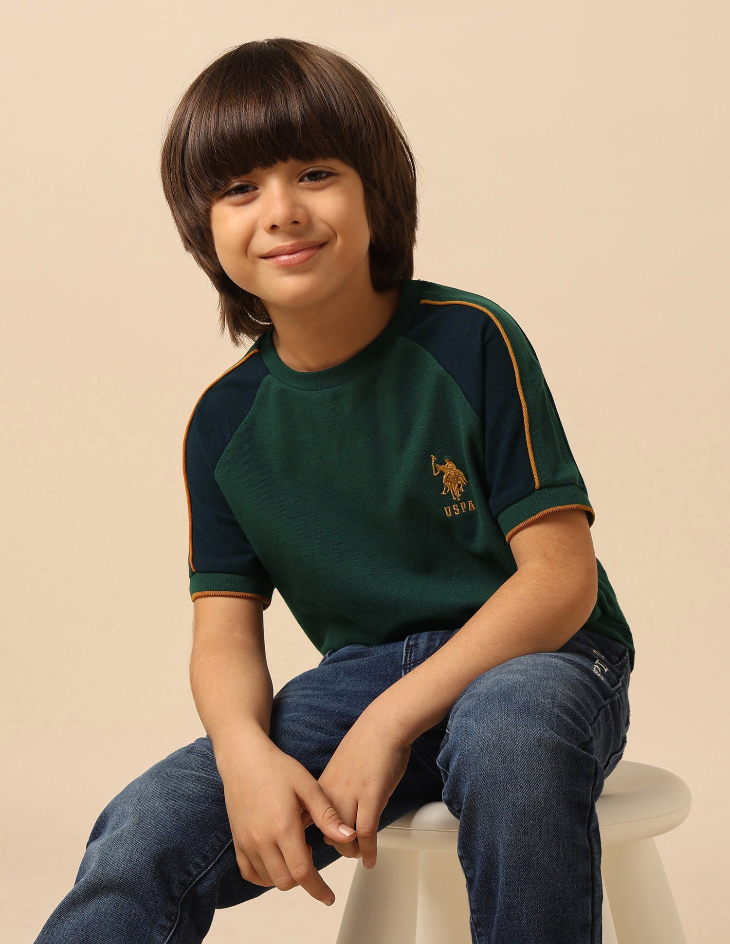 Boys Colour Blocked Regular Fit T-Shirt
