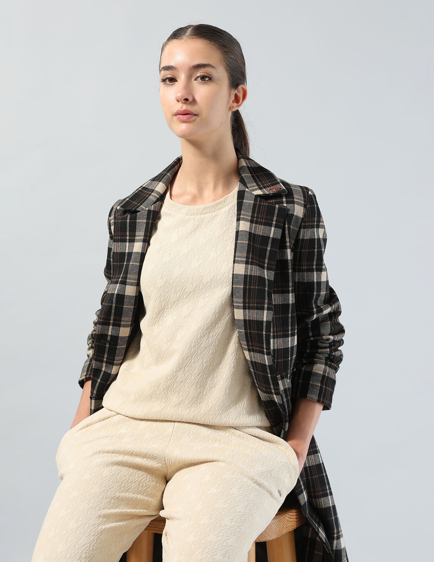 Textured Regular Fit Sweatshirt