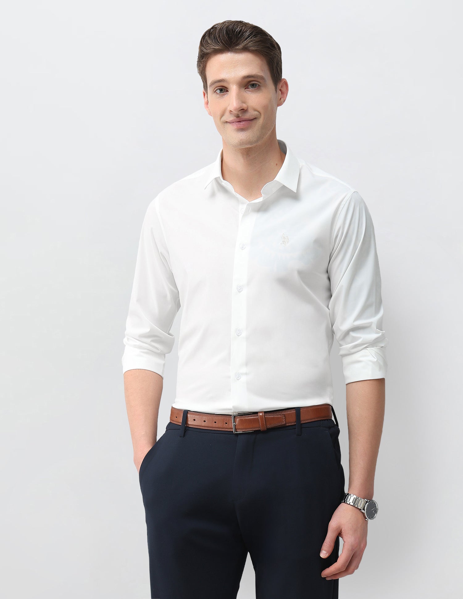Aeris Solid Regular Fit Shirt