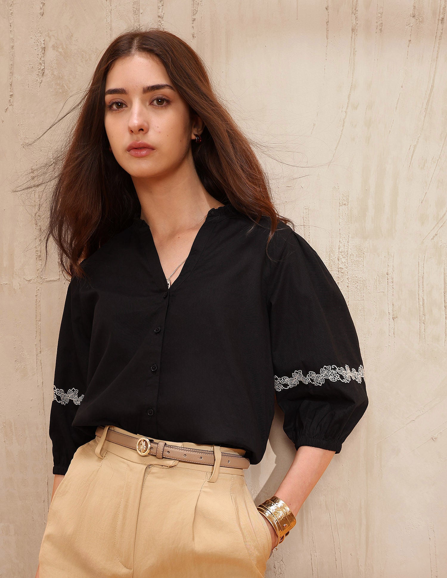 Regular Fit Solid Top