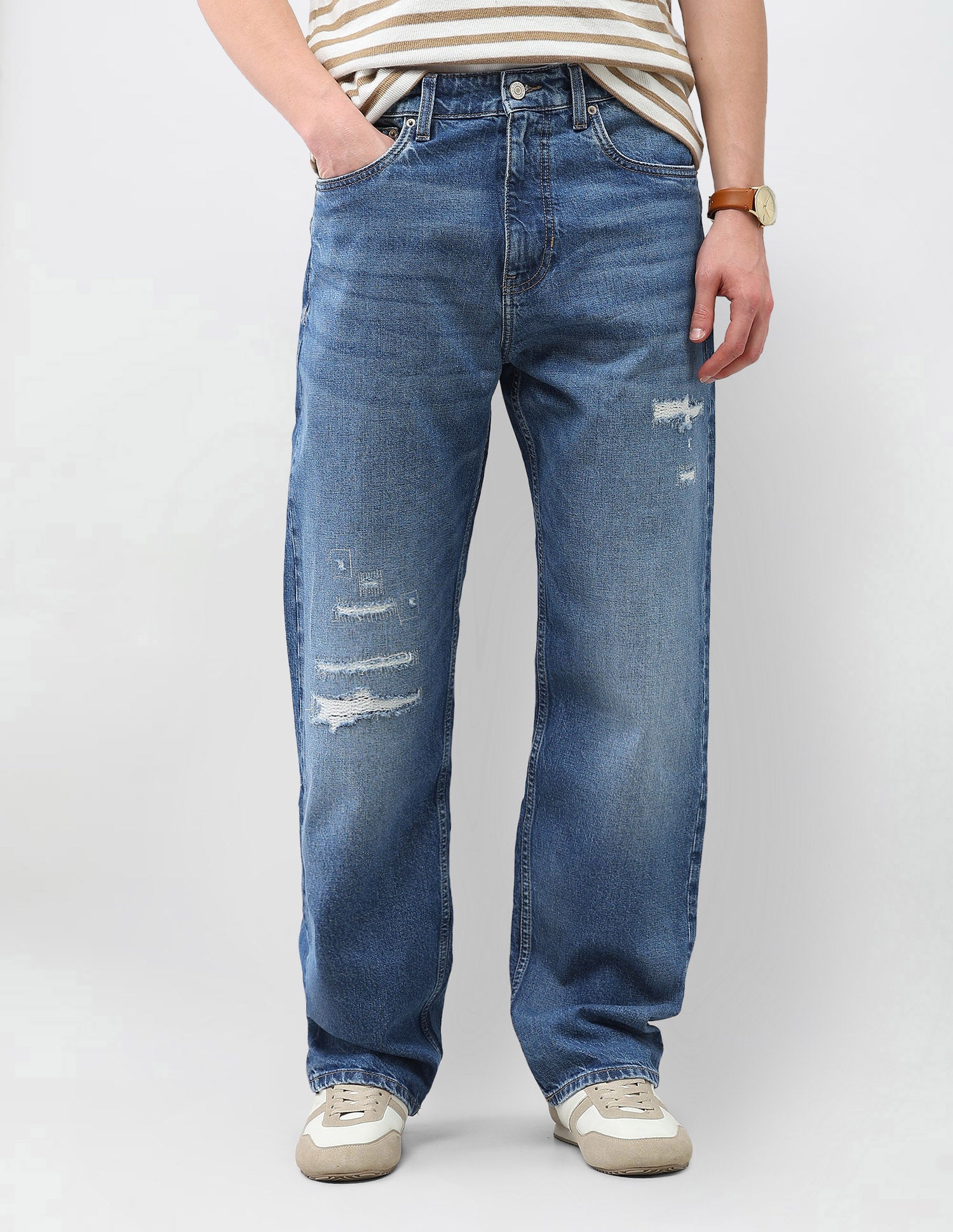 Logan Loose Straight Fit Blue Distressed Jeans
