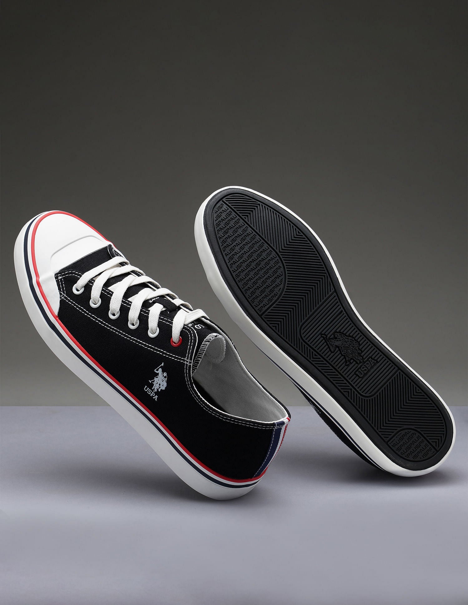 Men Kenna 2.0 Solid Sneakers