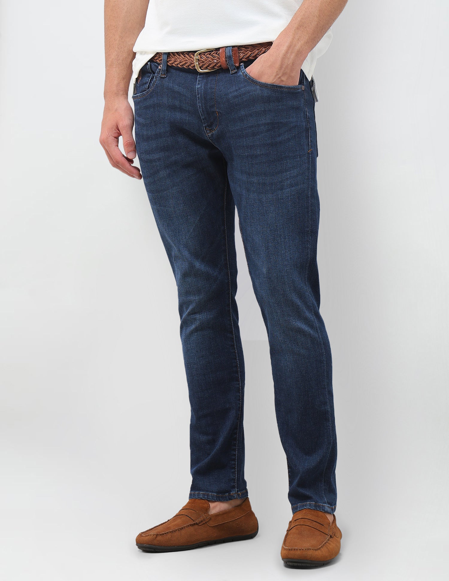 Henry Tapered Fit Blue Jeans