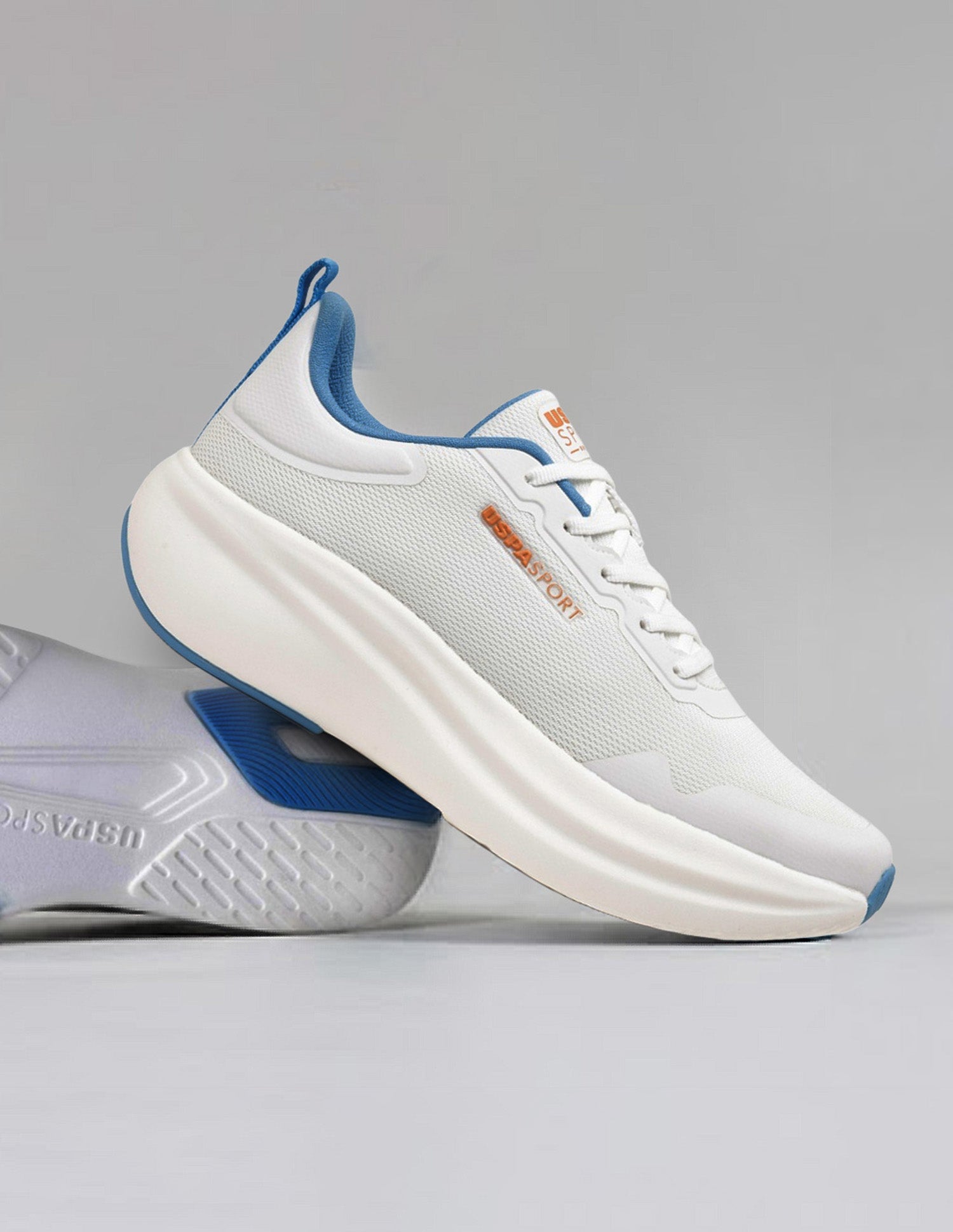 Men White Blaze Uspa Sport Sneakers