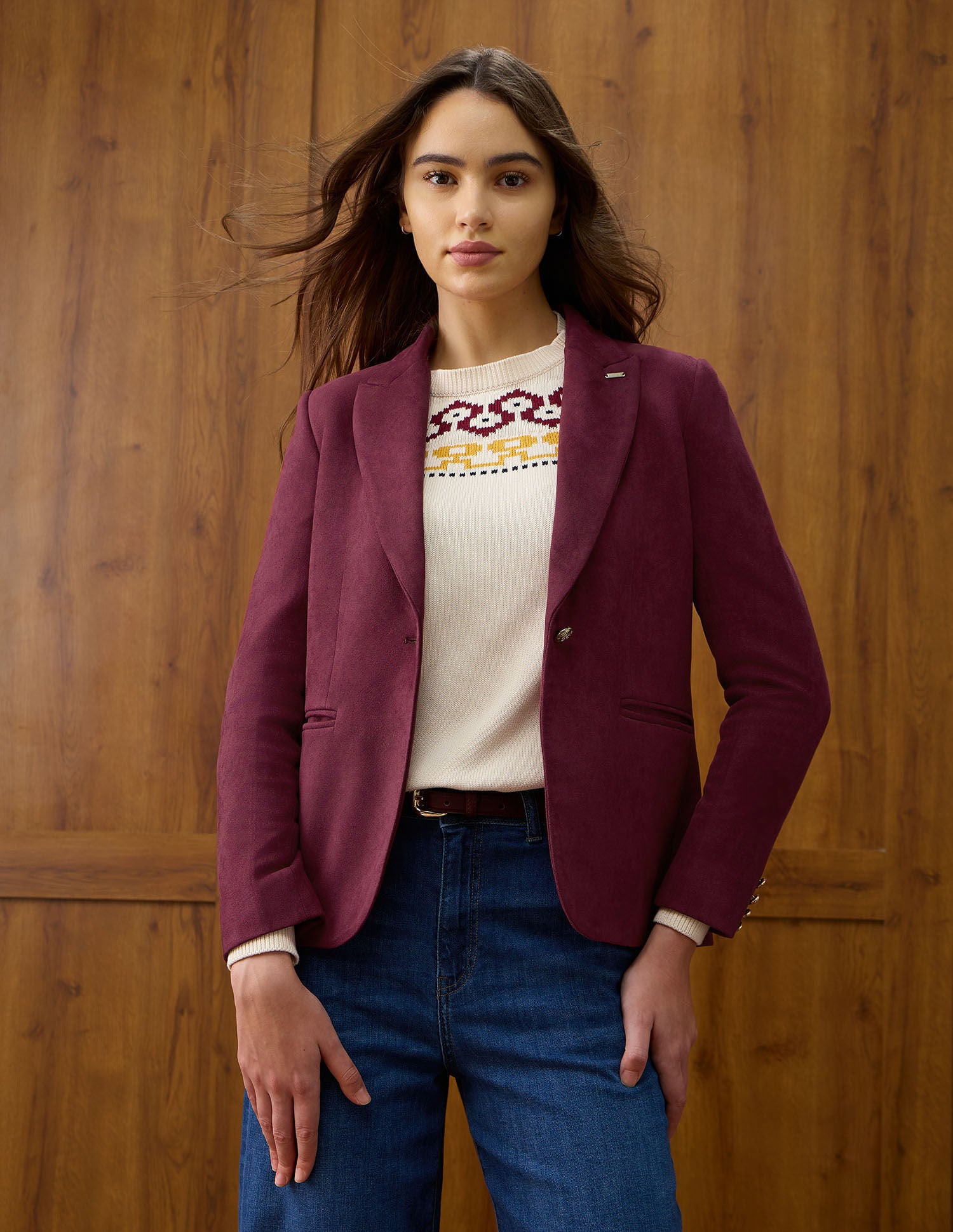 Solid Regular Fit Notch Lapel Blazer