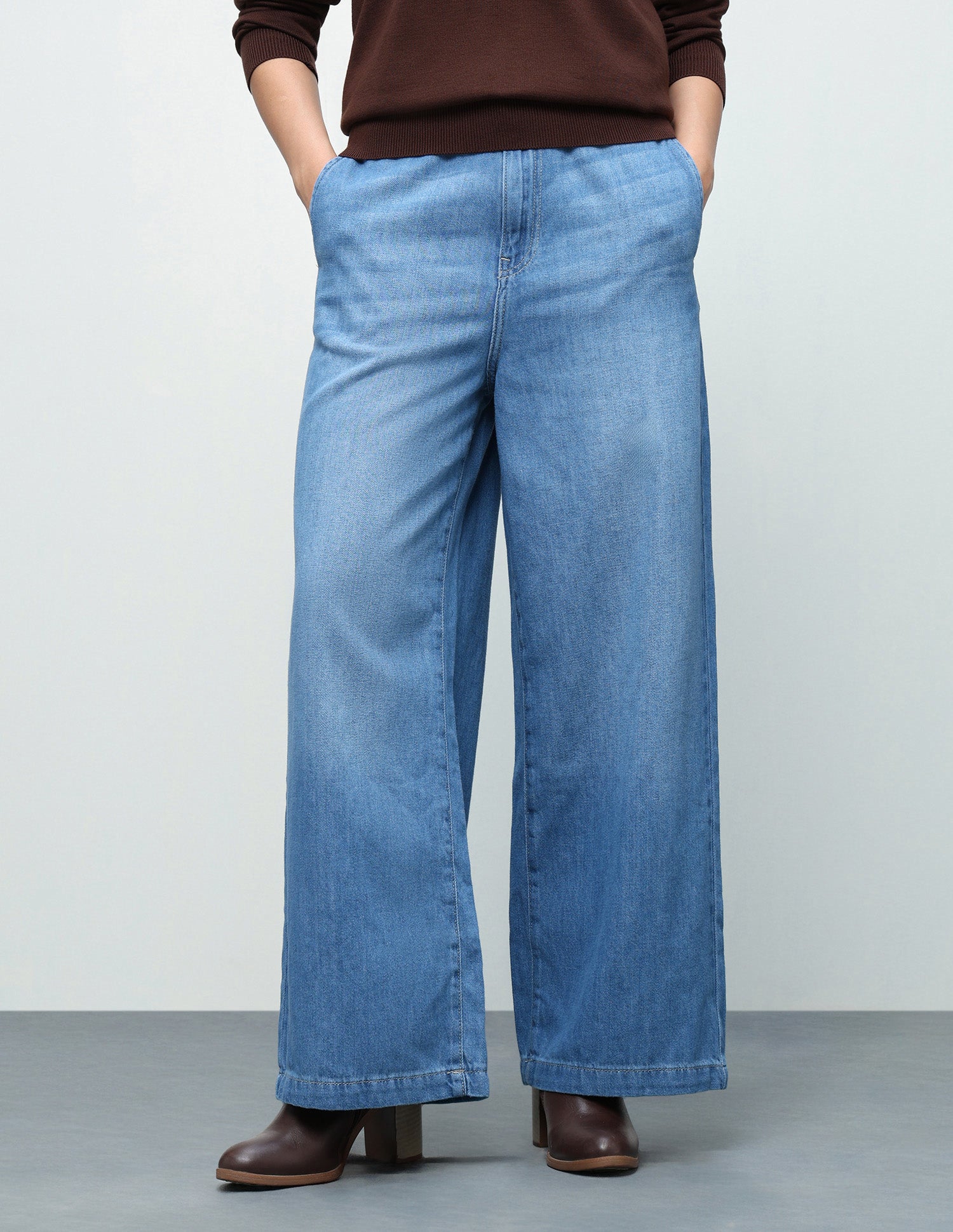 Wide Leg Fit Blue Jeans Light Blue - U.S. Polo Assn. India | Large