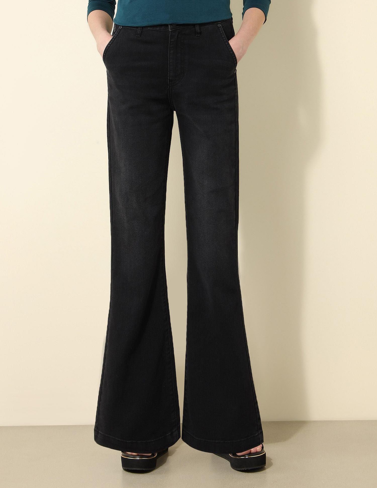 High Rise Flared Fit Jeans