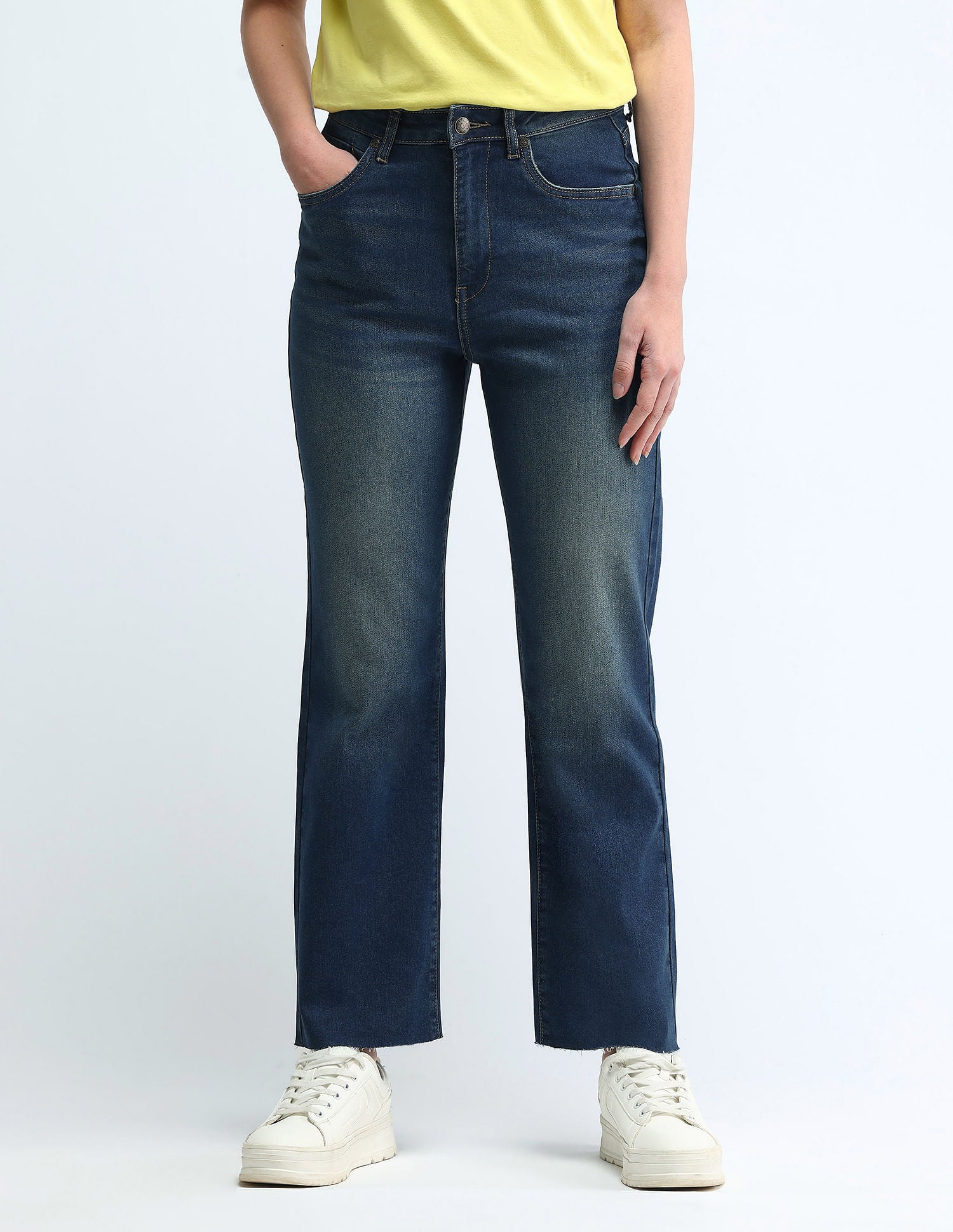 High Rise Straight Fit Jeans