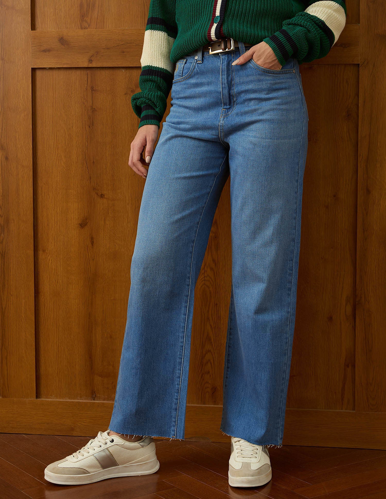 High Rise Straight Fit Jeans