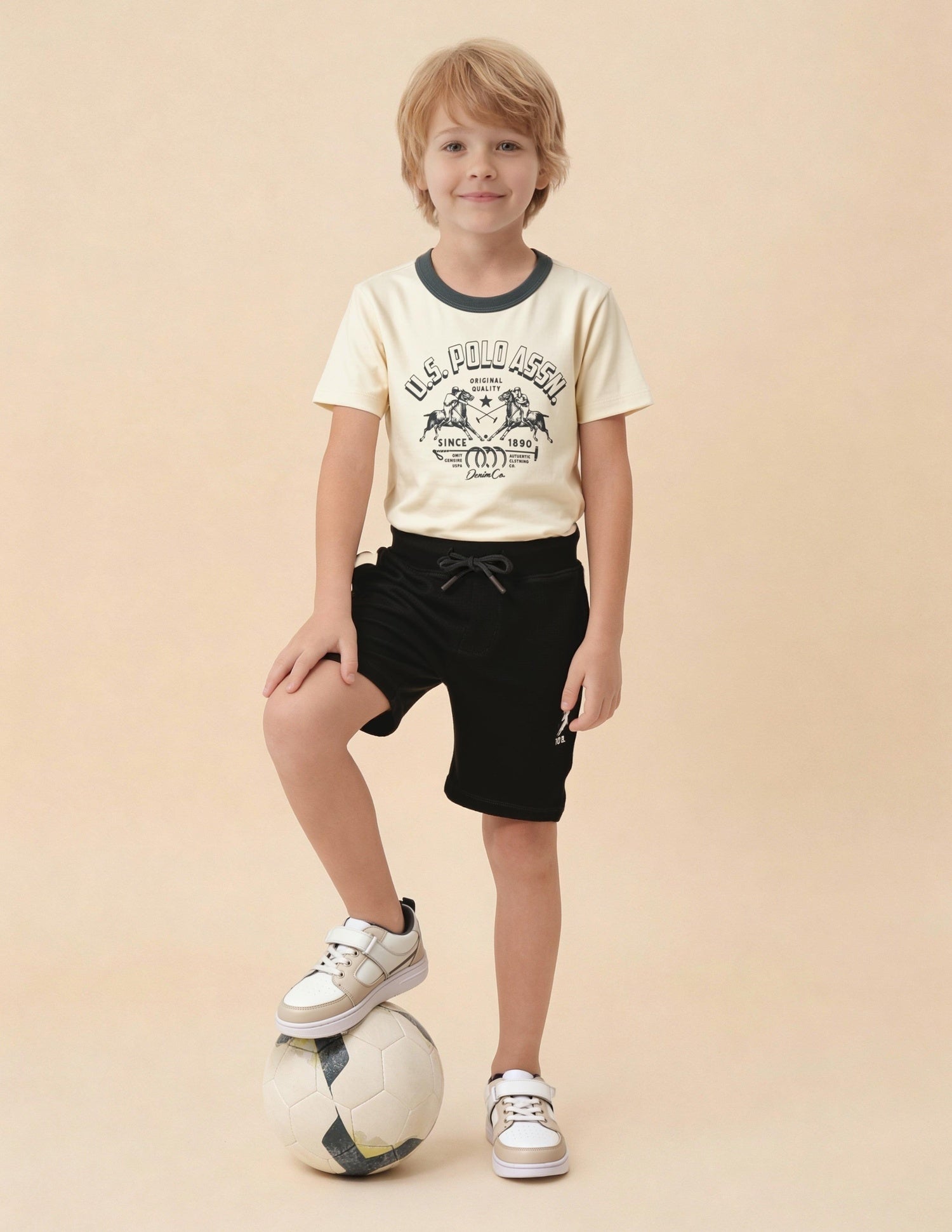 Textured Regular Fit Shorts