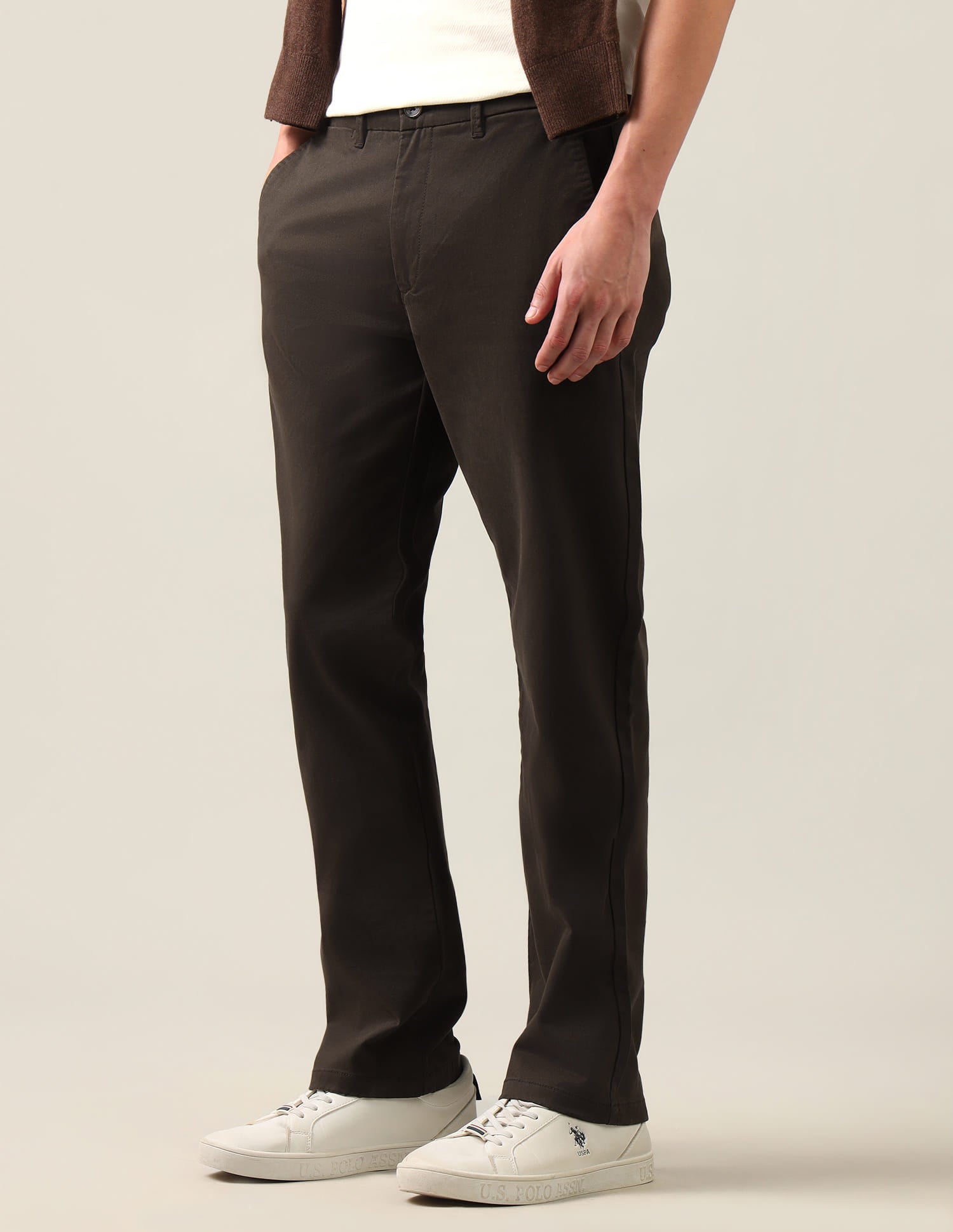 Riley Straight Fit Twill Trousers Brown - U.S. Polo Assn. India | Large
