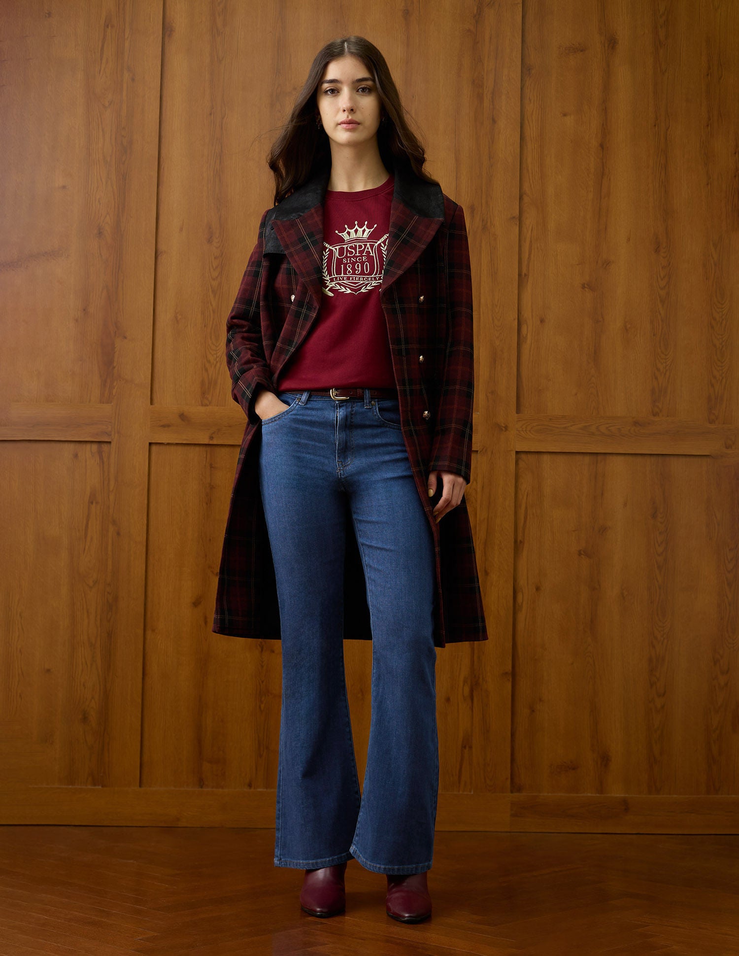 High Rise Flared Fit Jeans