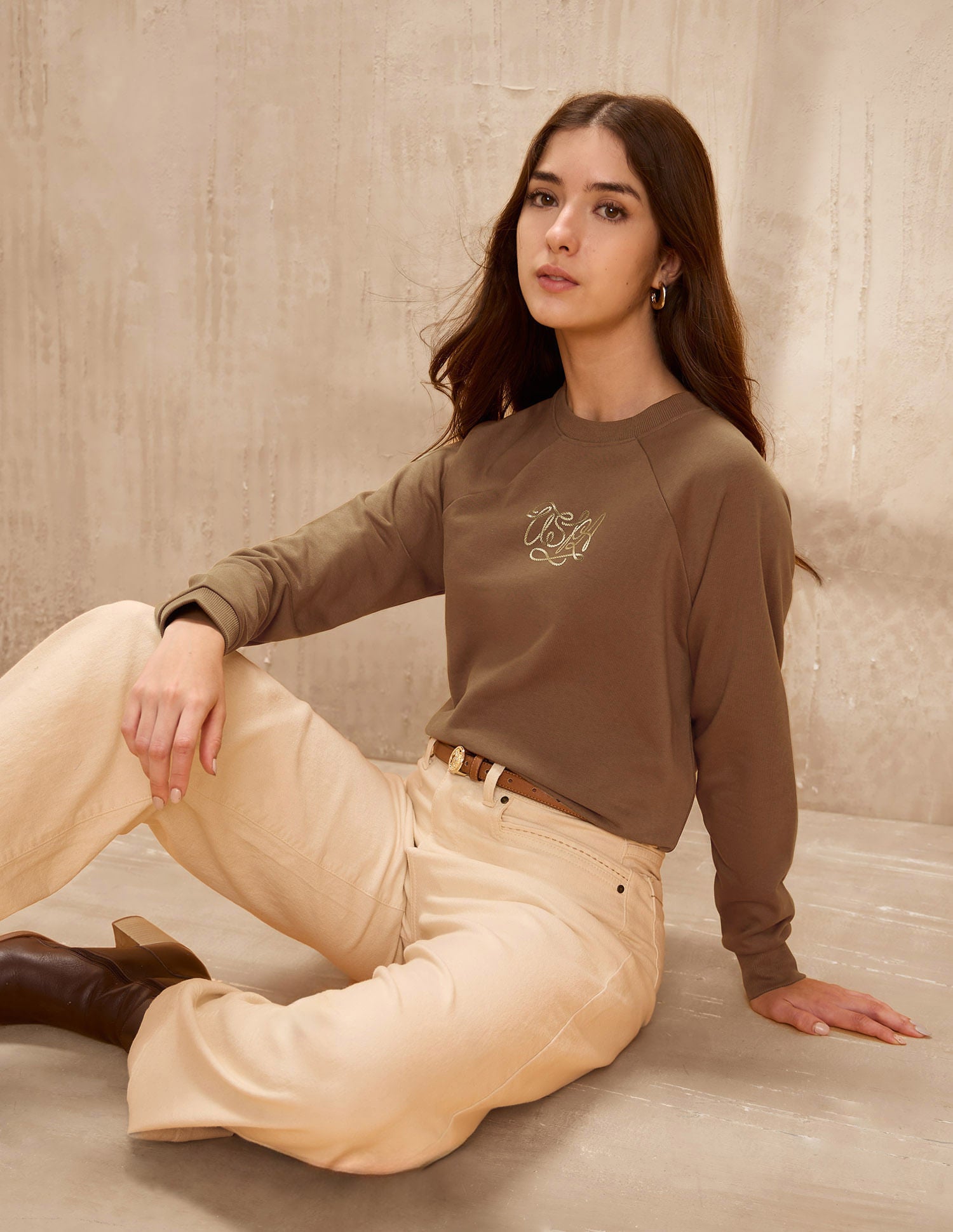 Raglan Fit Brand Printed Sweatshirt